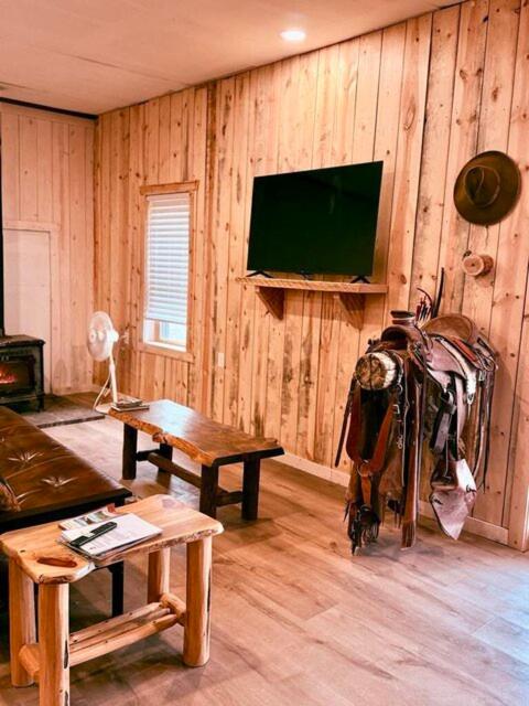 Sheep Creek Ranch Apartment