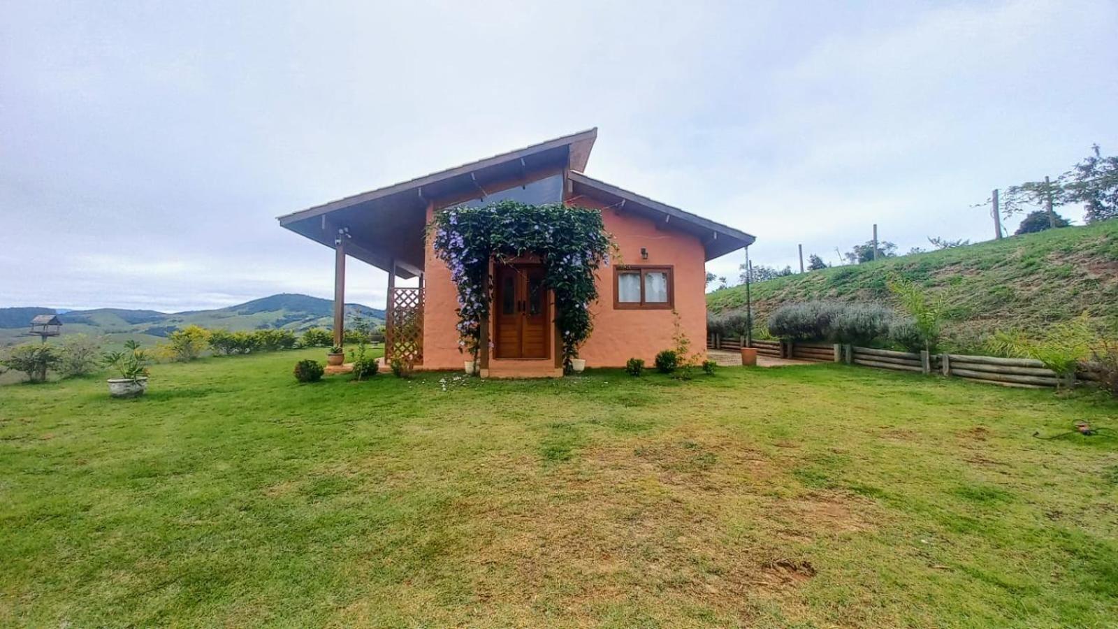 Refúgio no Alto das Montanhas de Cunha
