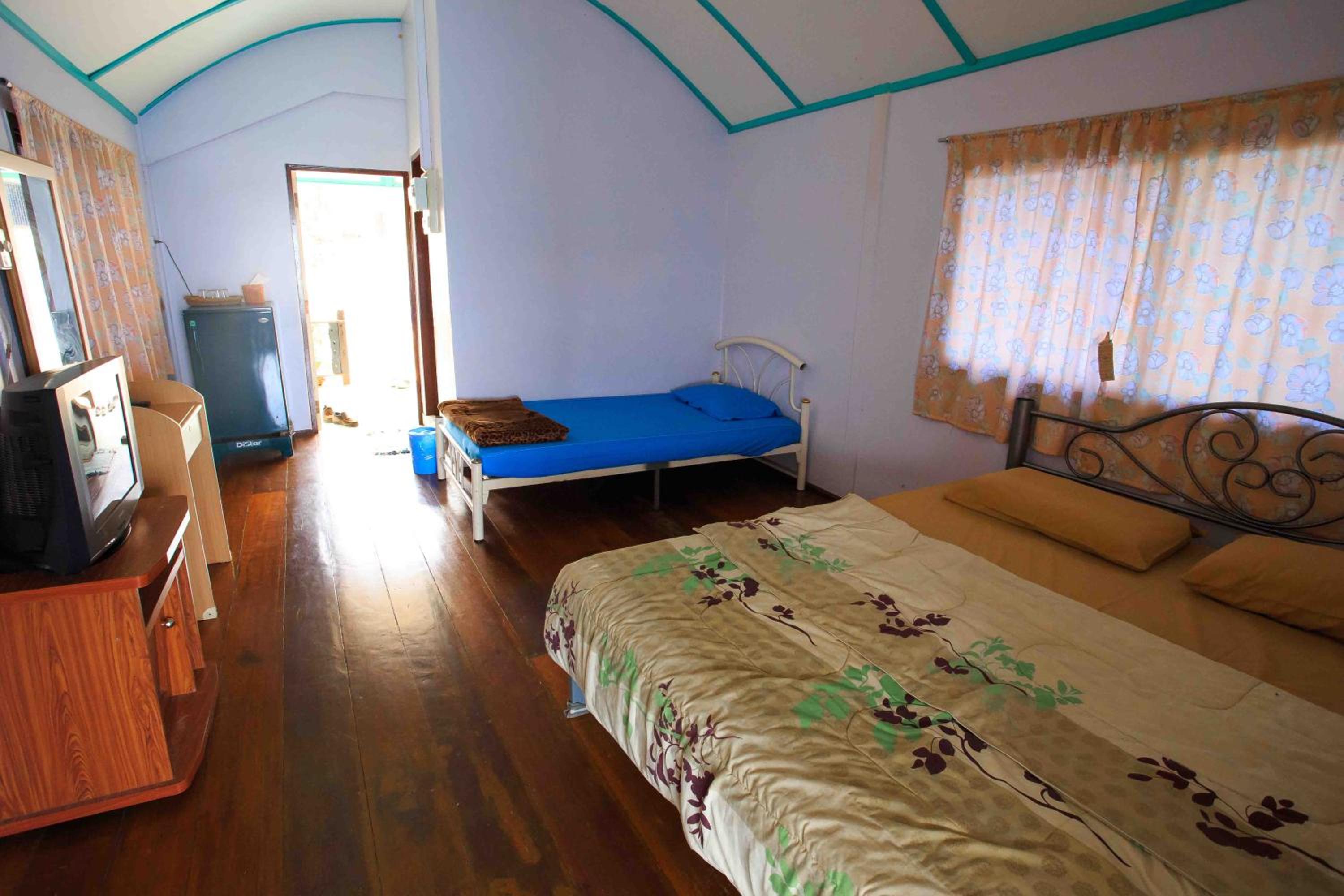 Rimtalay Resort Koh Si Chang