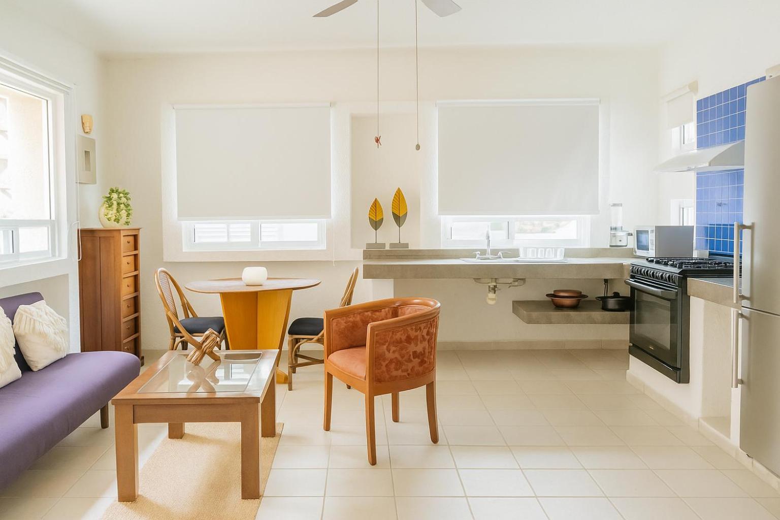 Amazing Complex Near 5th Avenue by Andiani Travel