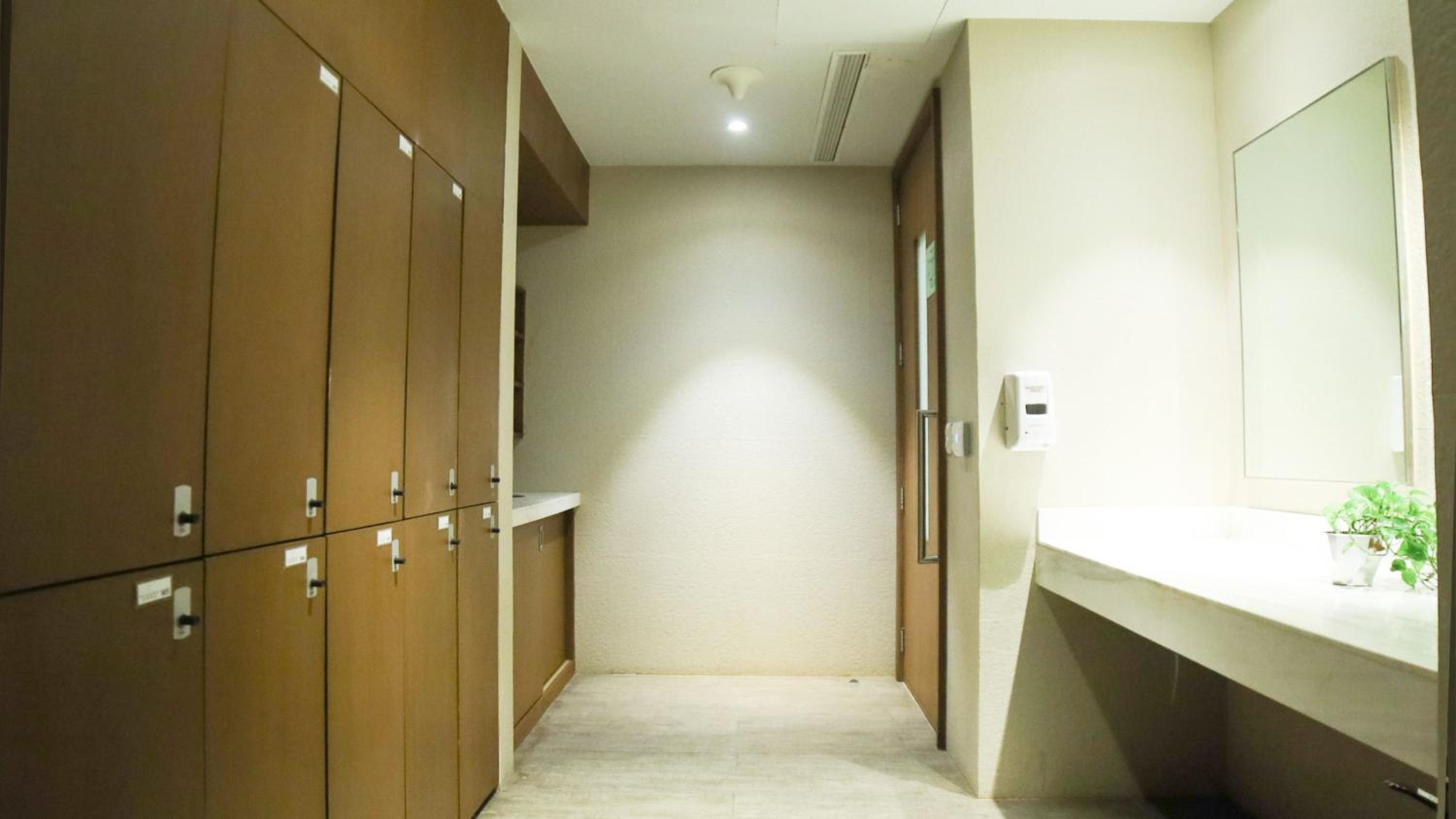 Private Rooms in Historic Manila Chinatown
