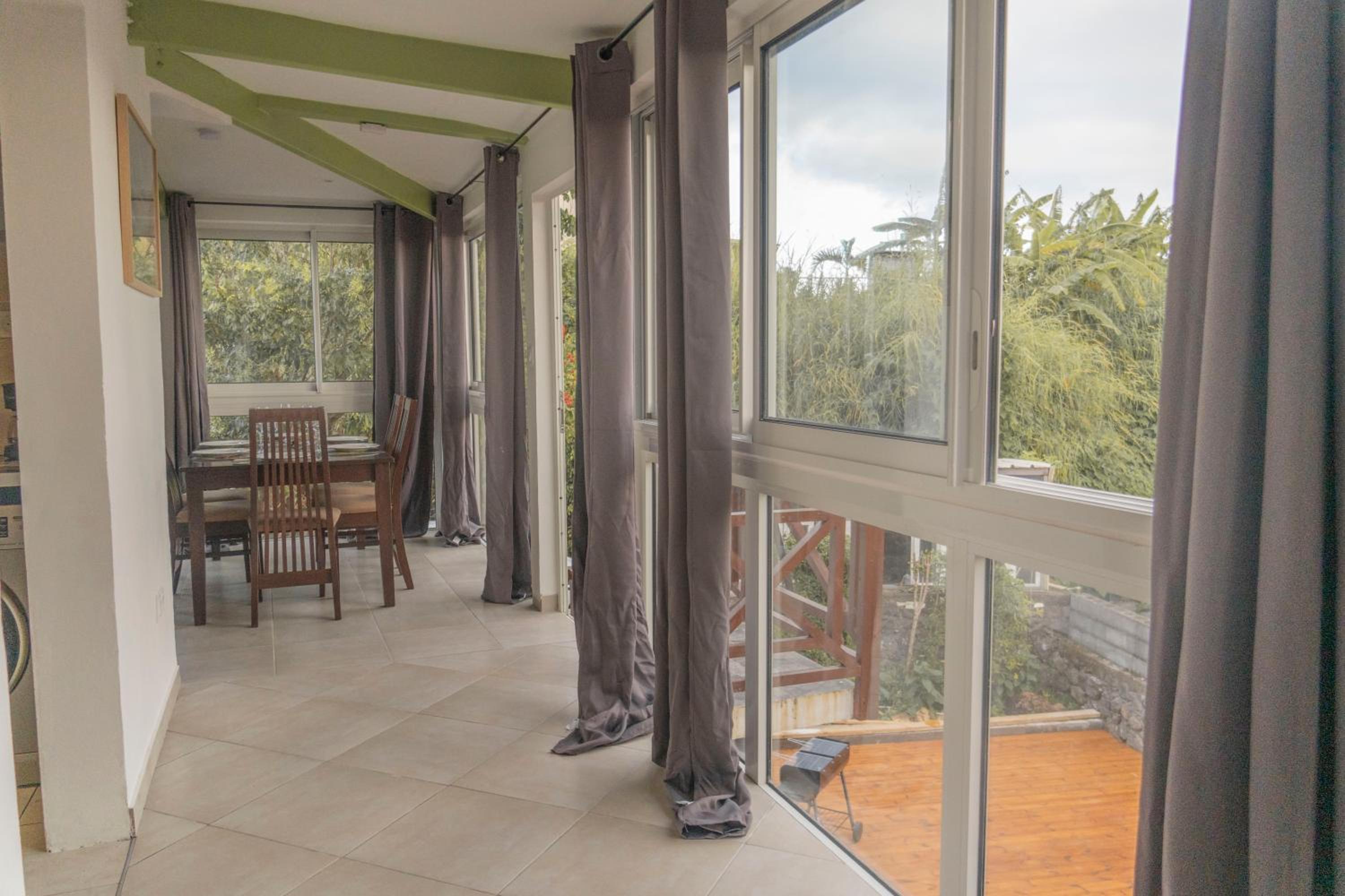 La villa Orchidée entre Terre et Mer Piscine Privé by sister home