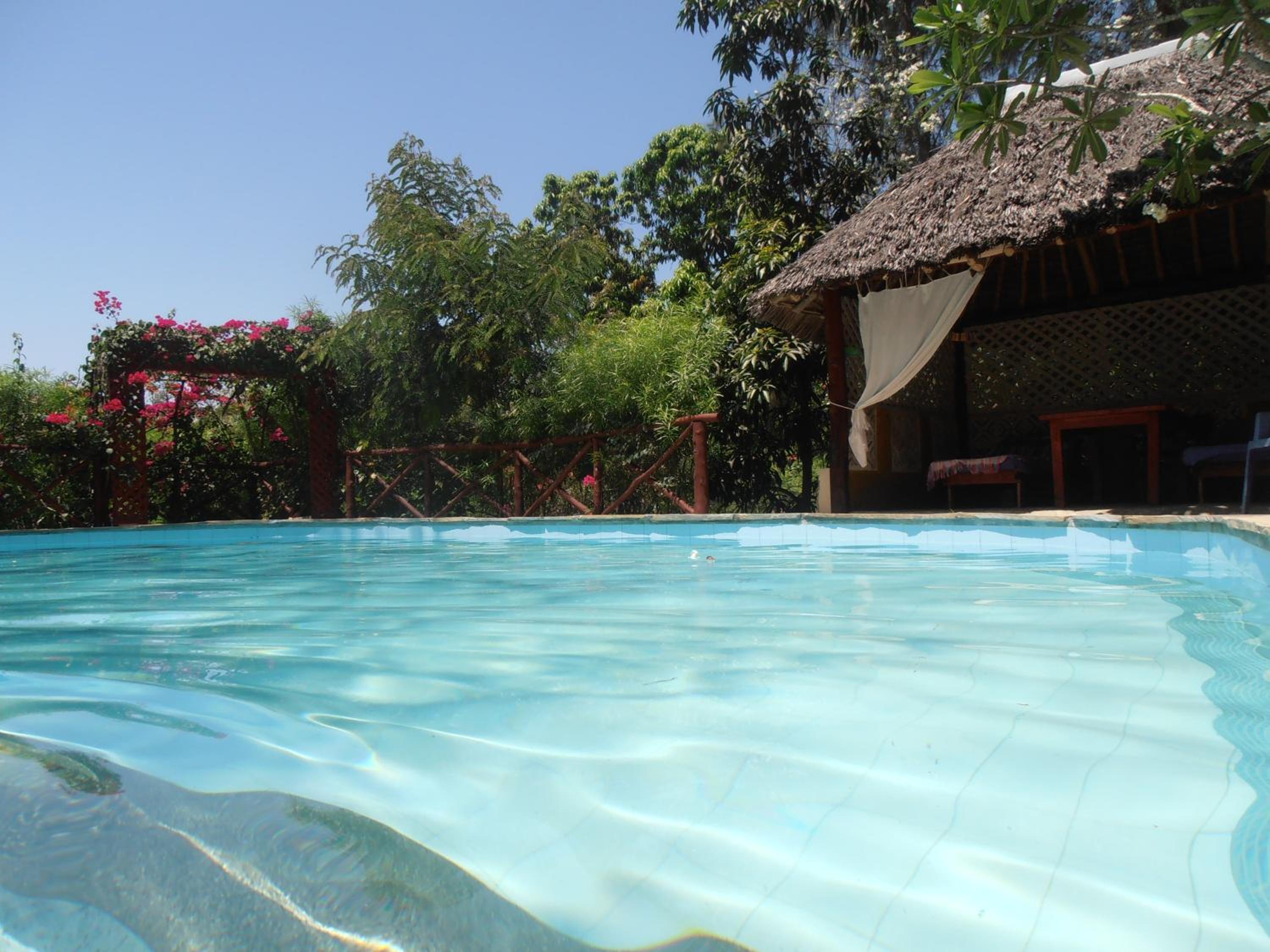 Sunset Villa's Tropical Garden House