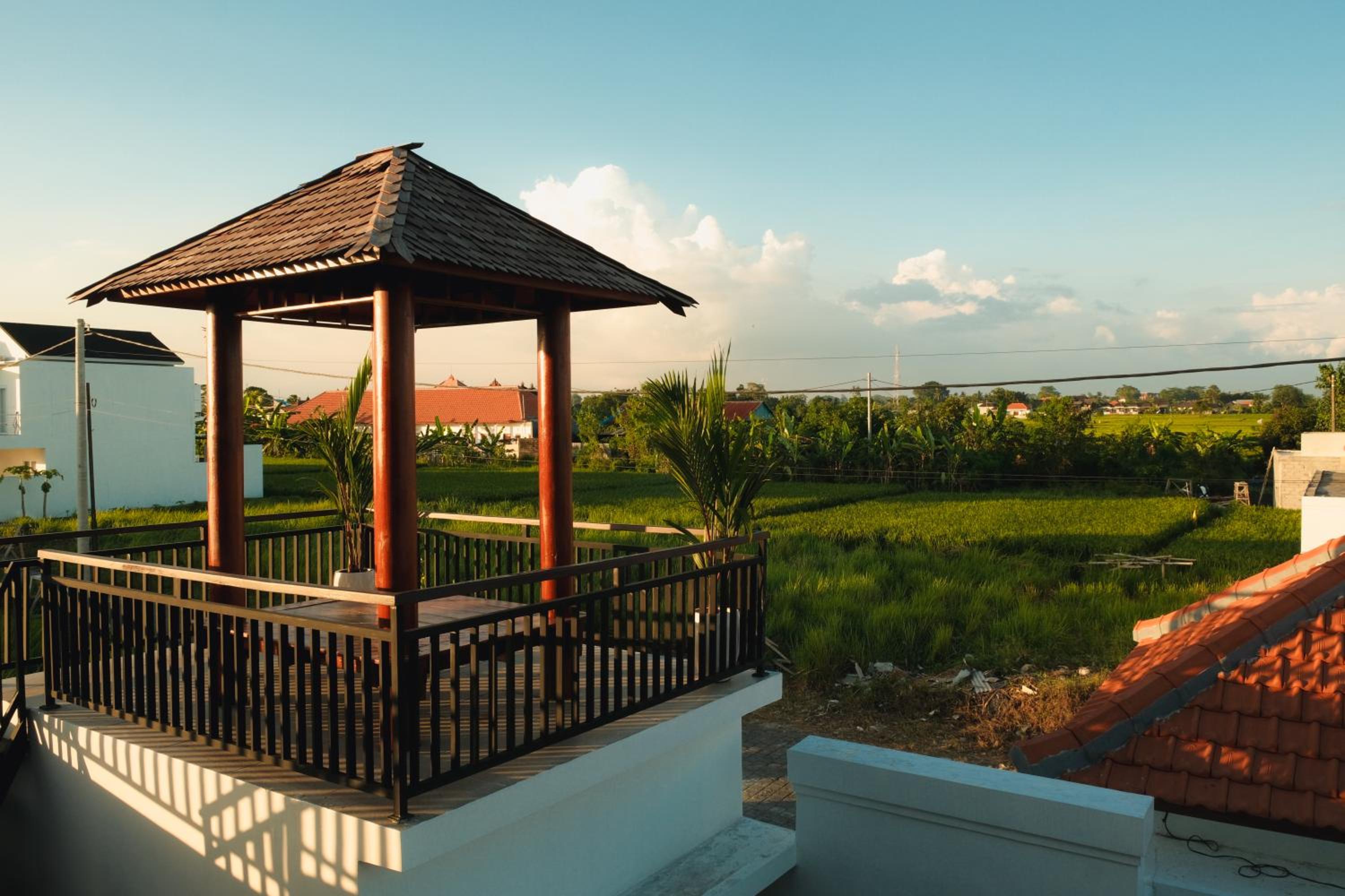 Evara Lifestyle Villa by Aayan