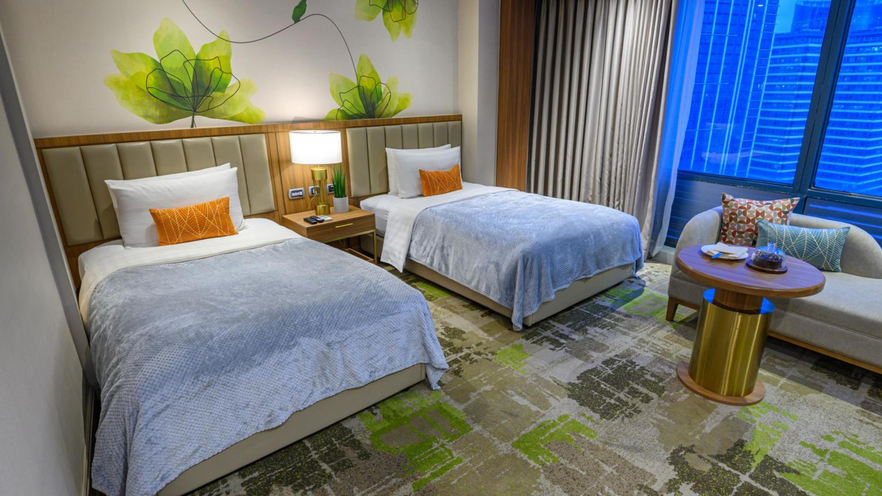 MCollection - Business & Leisure Stay in Eastwood City