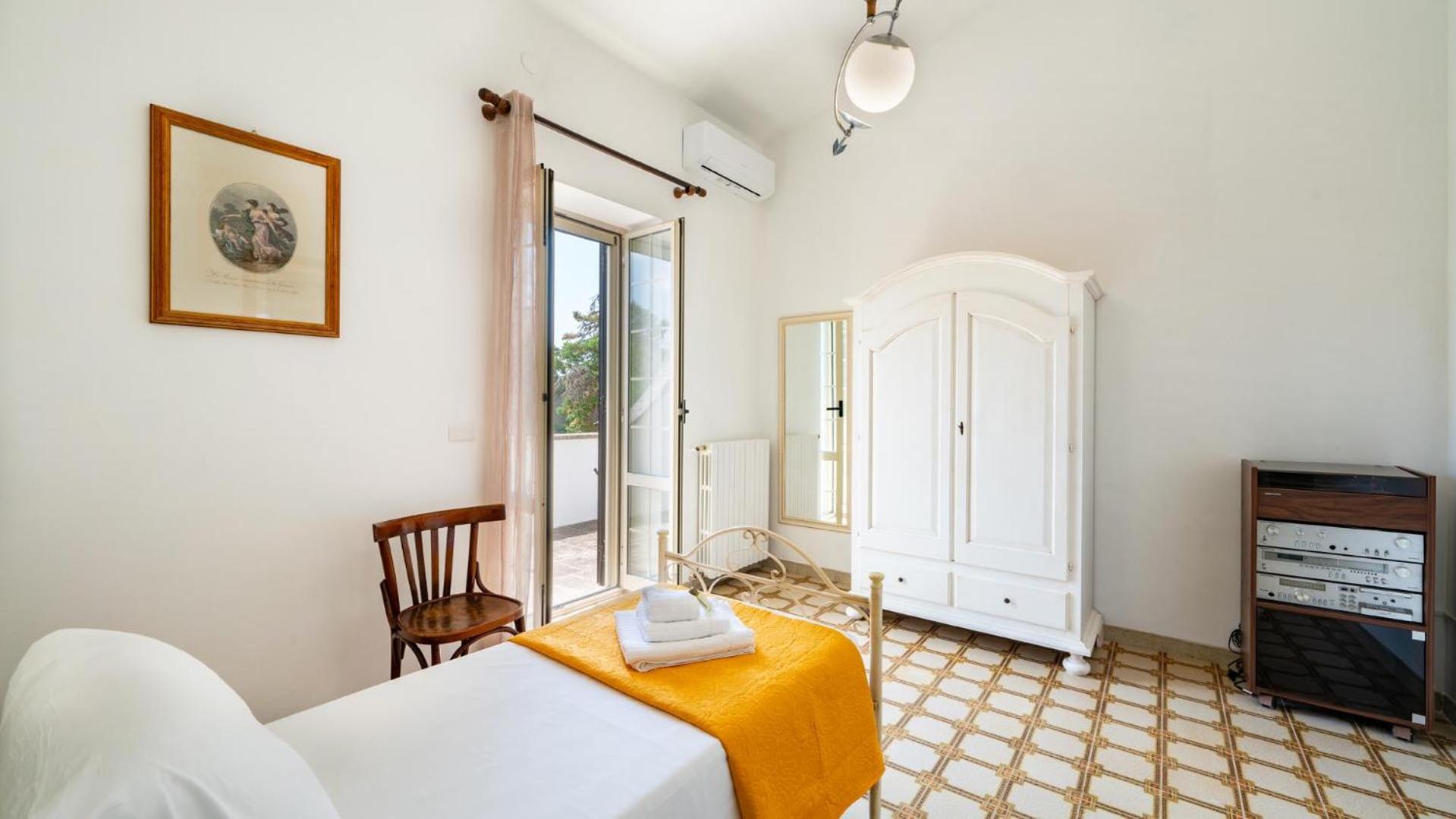 Villa Horus by Rentbeat