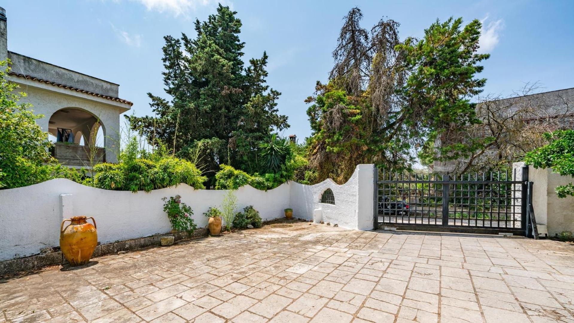 Villa Horus by Rentbeat