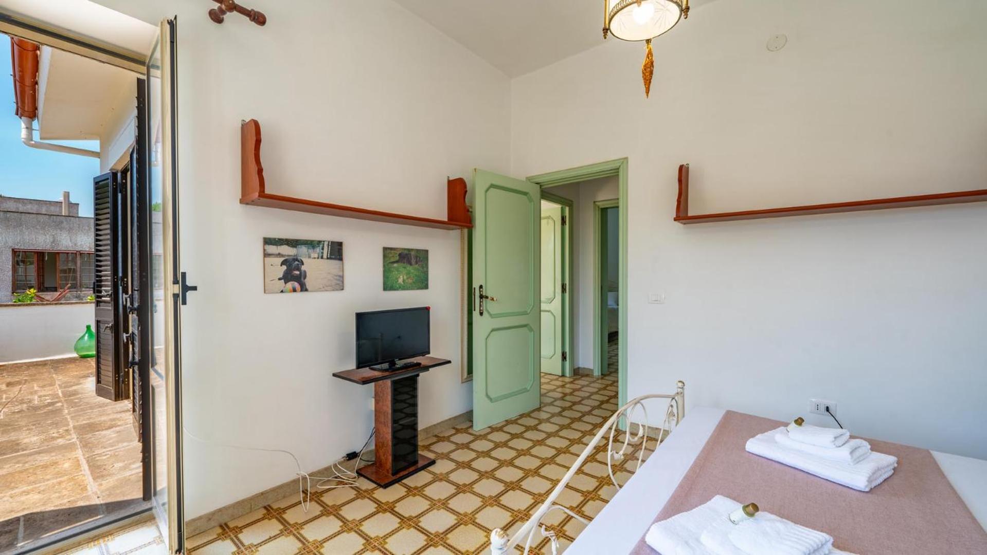 Villa Horus by Rentbeat