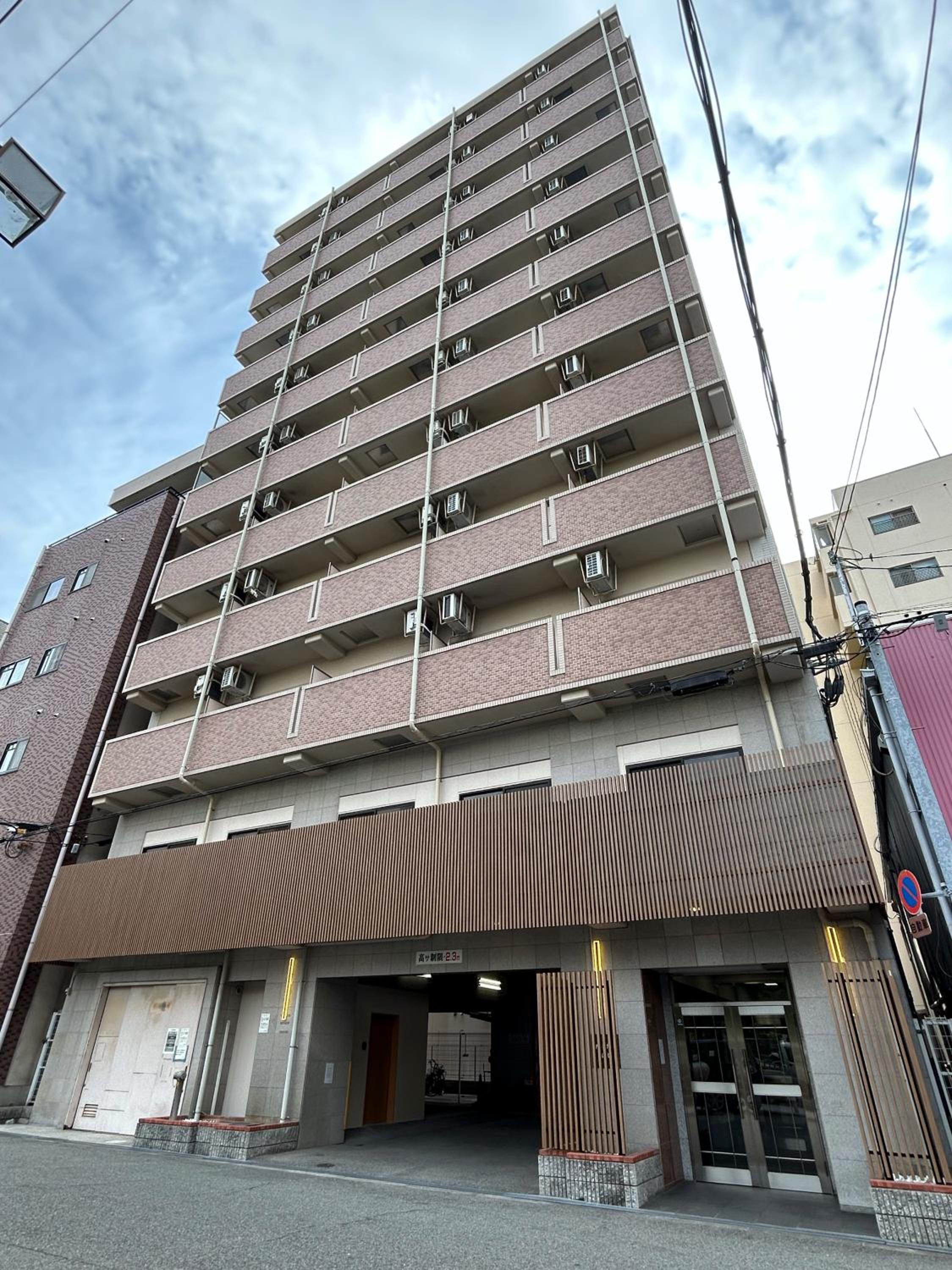 b&難波3号店