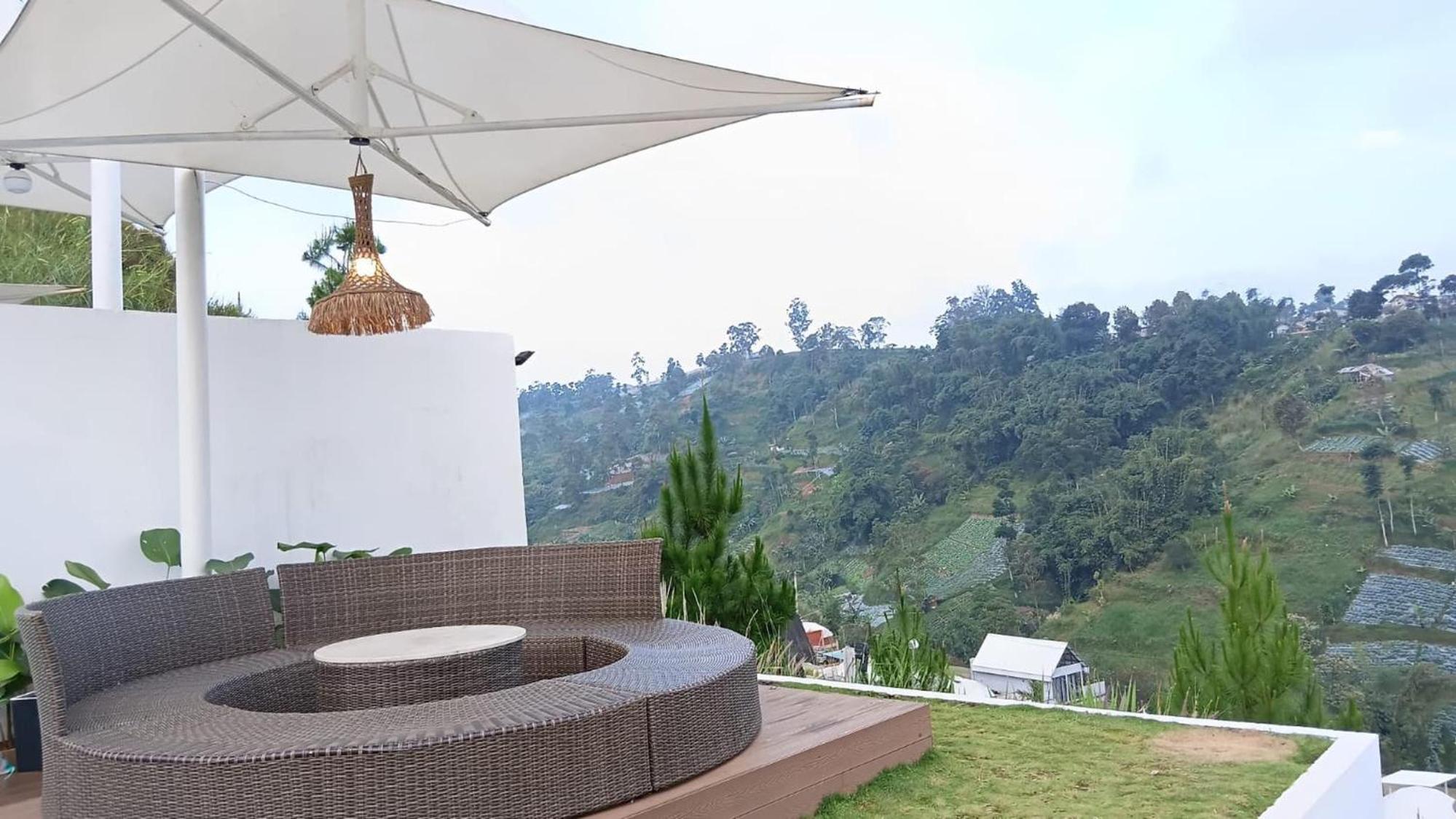 Mahkota Sangkuriang Bandung