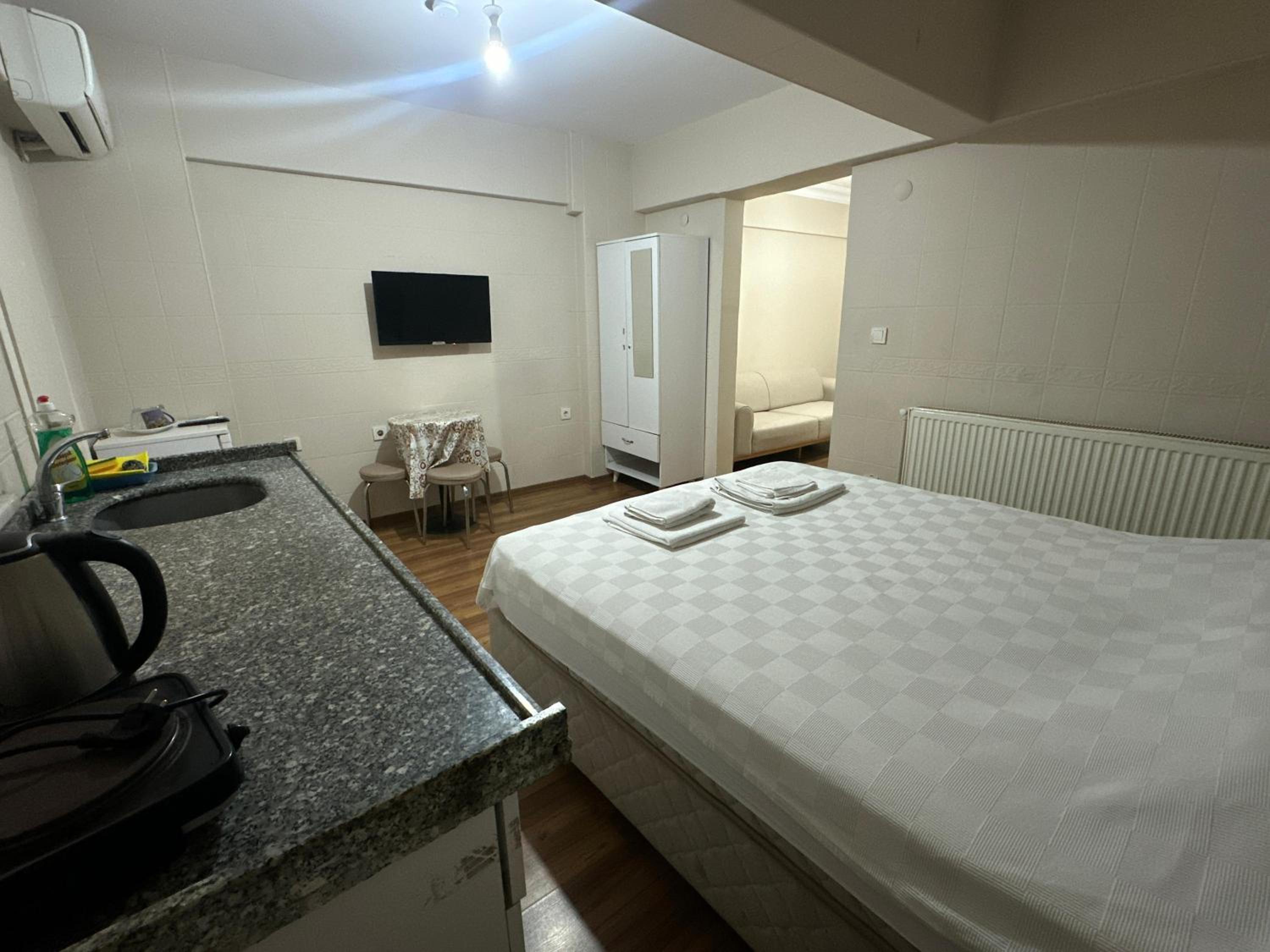 Kaman Home Apart