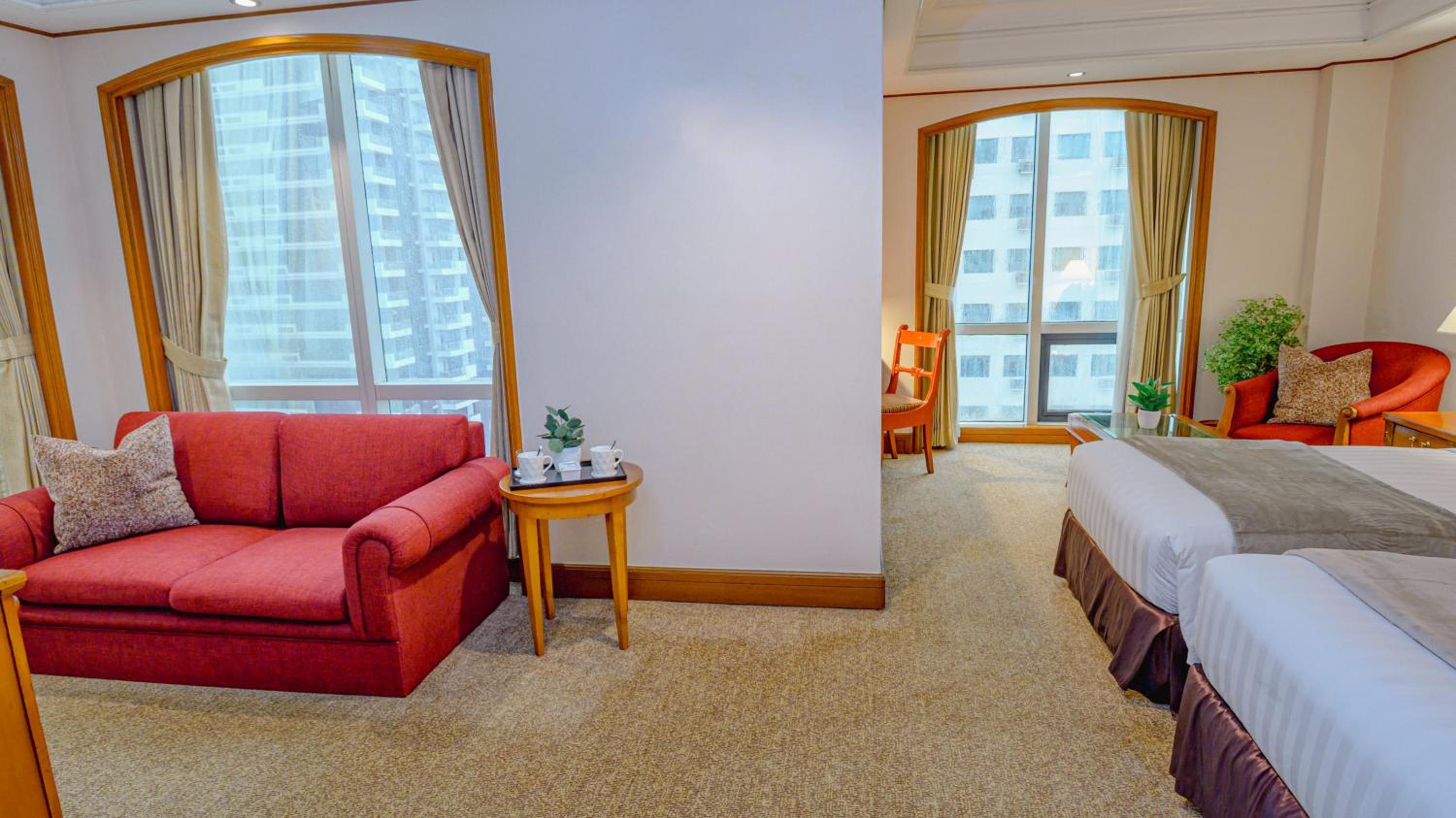 Ortigas CBD Near Business & Shopping Hubs