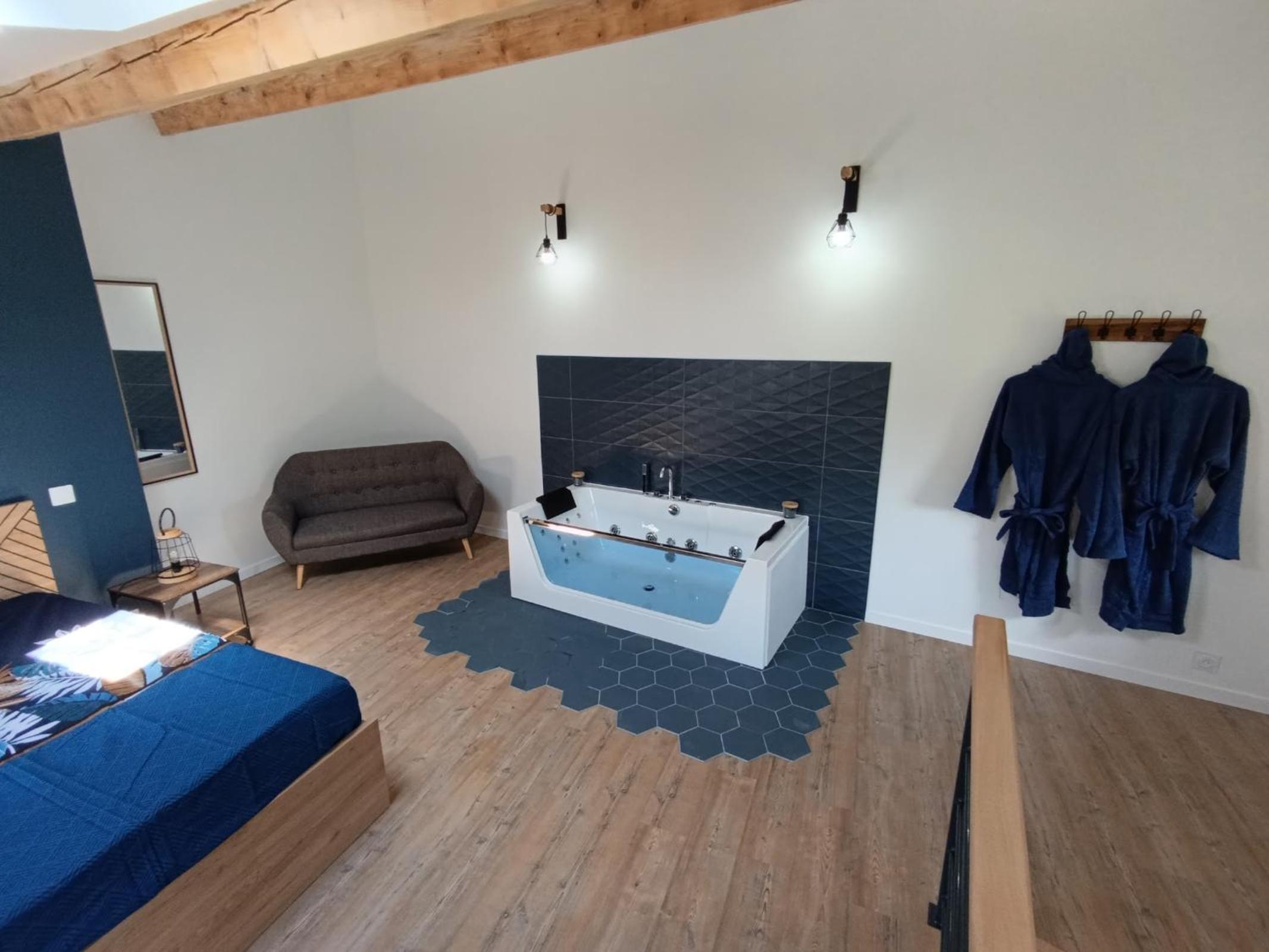 Escapade bien-être avec Sauna et Balnéo - ChezBross' La Parenthèse
