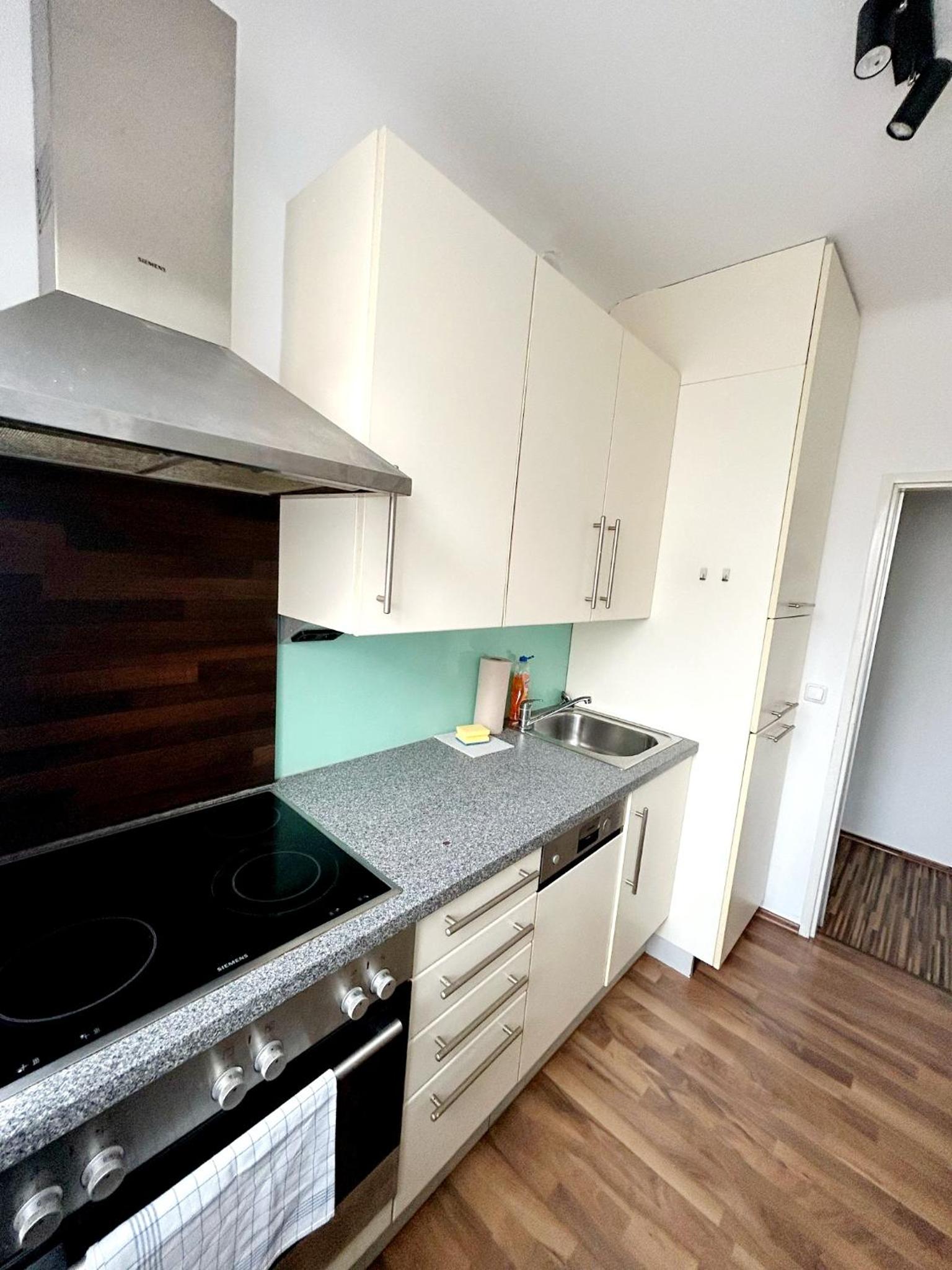 2 rooms apartment near Schönbrunn palace