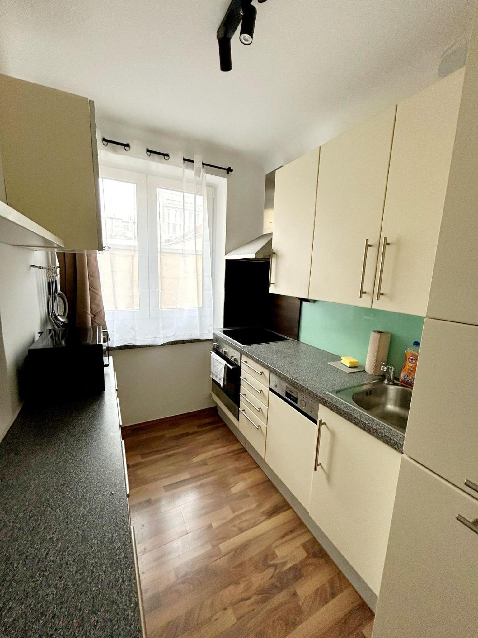 2 rooms apartment near Schönbrunn palace
