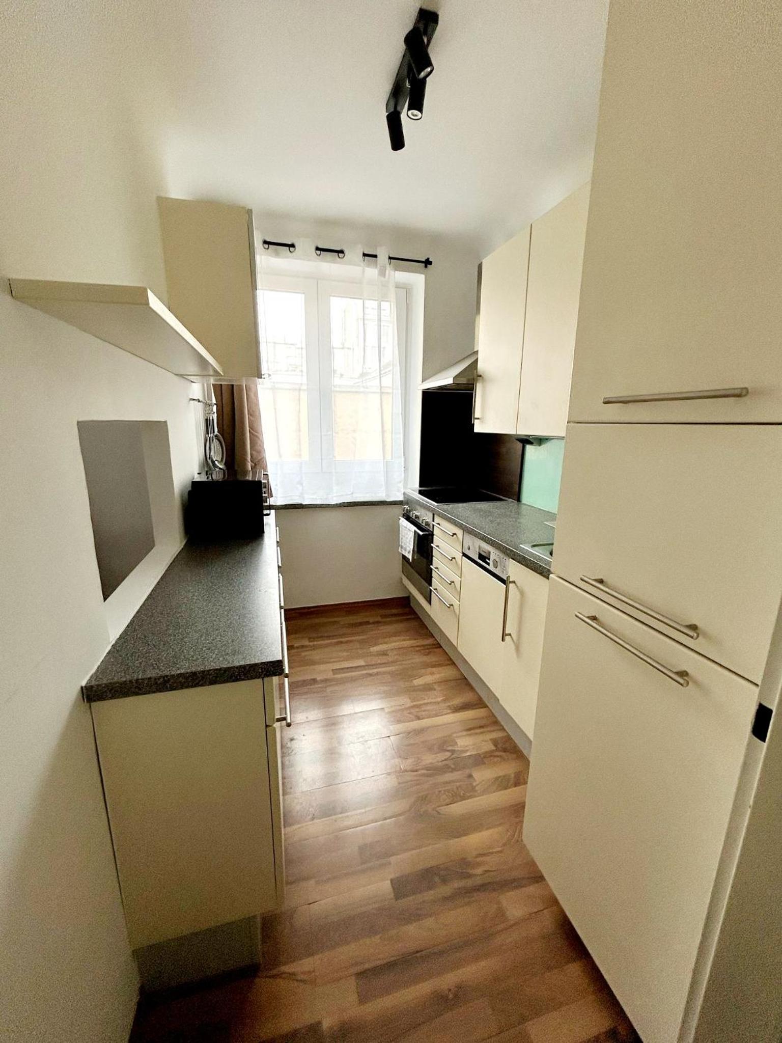 2 rooms apartment near Schönbrunn palace
