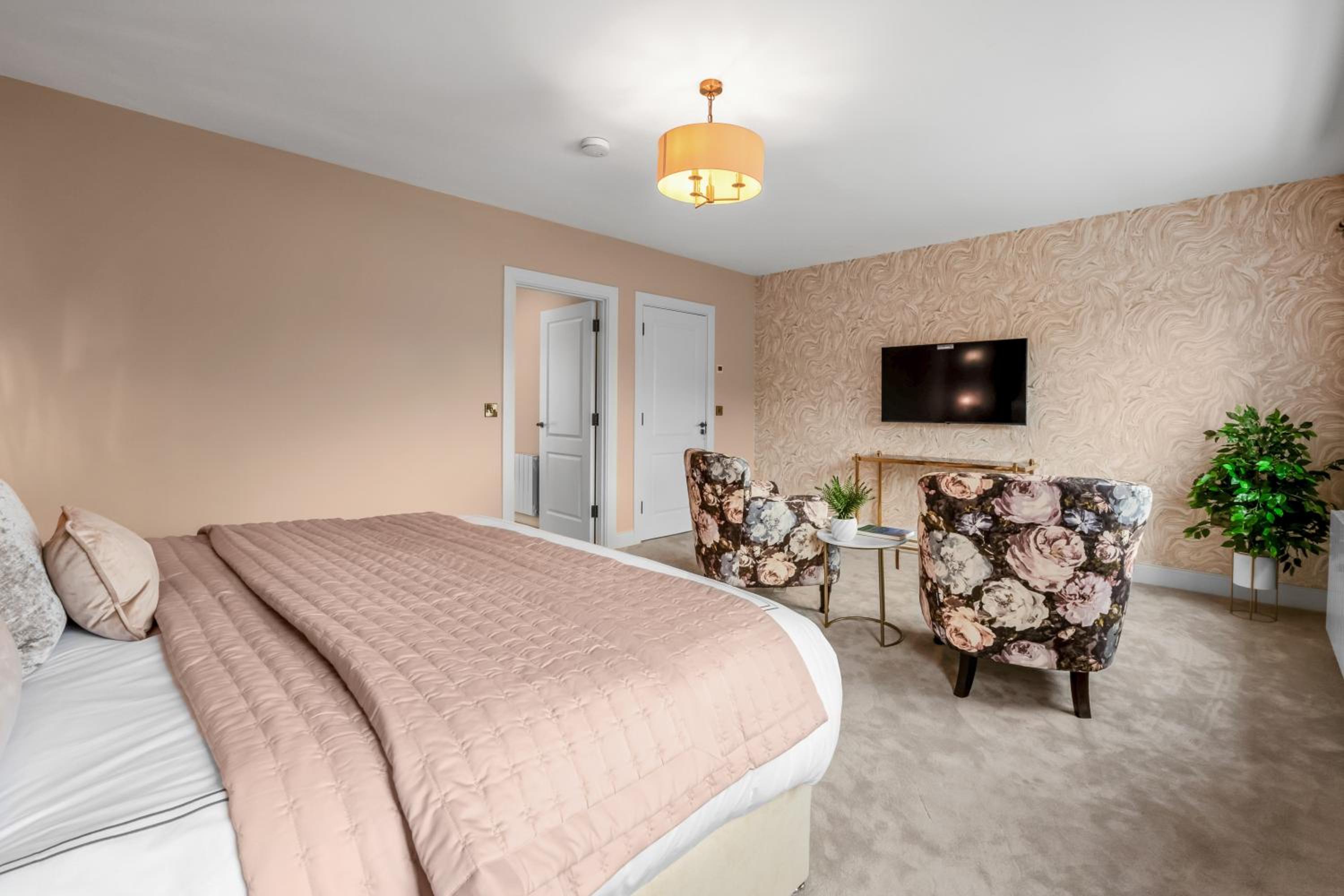 72 The Westpoint Way - Donegal Town