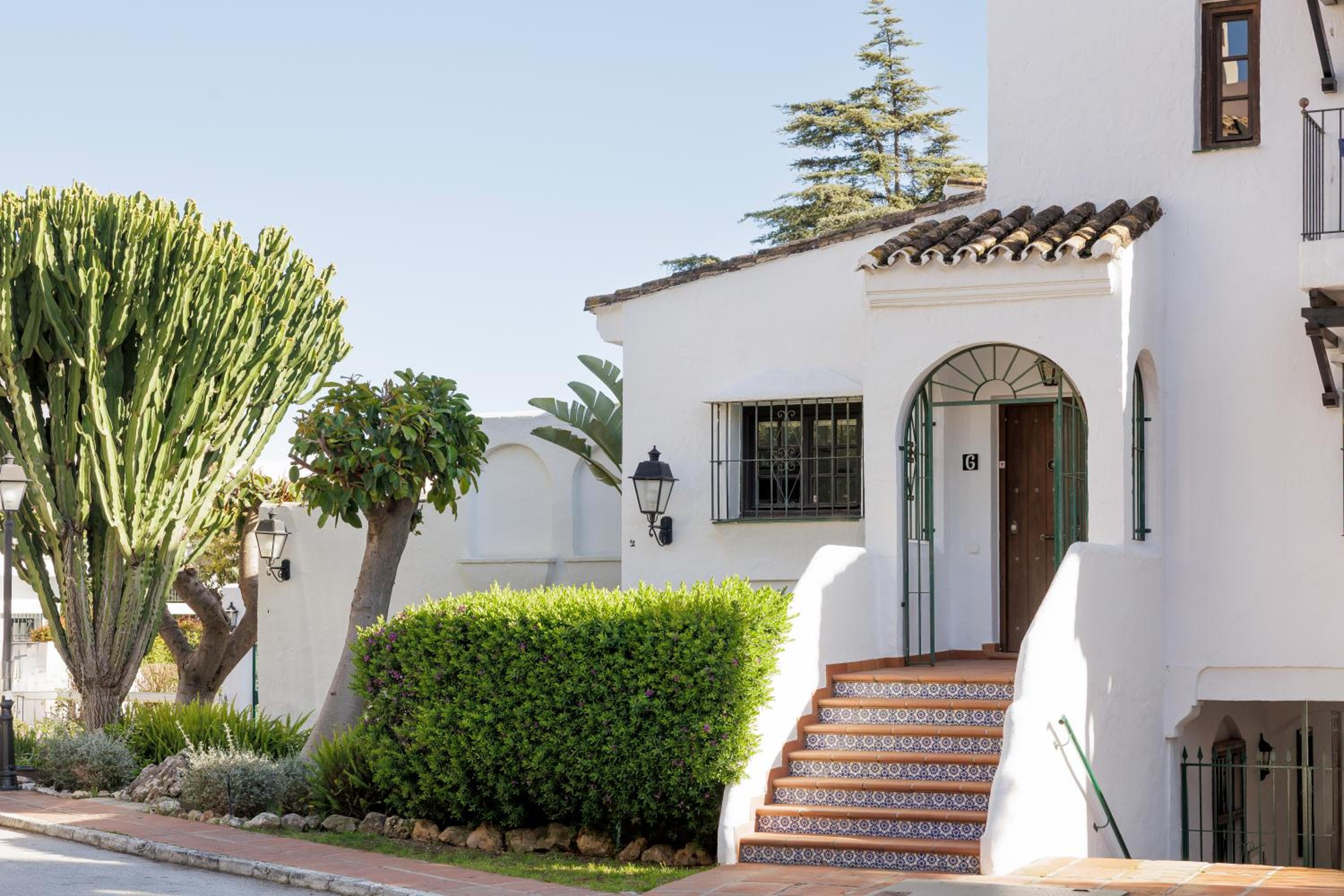 MARBELLA BANUS SUITES - Aldea Blanca Terraces Views
