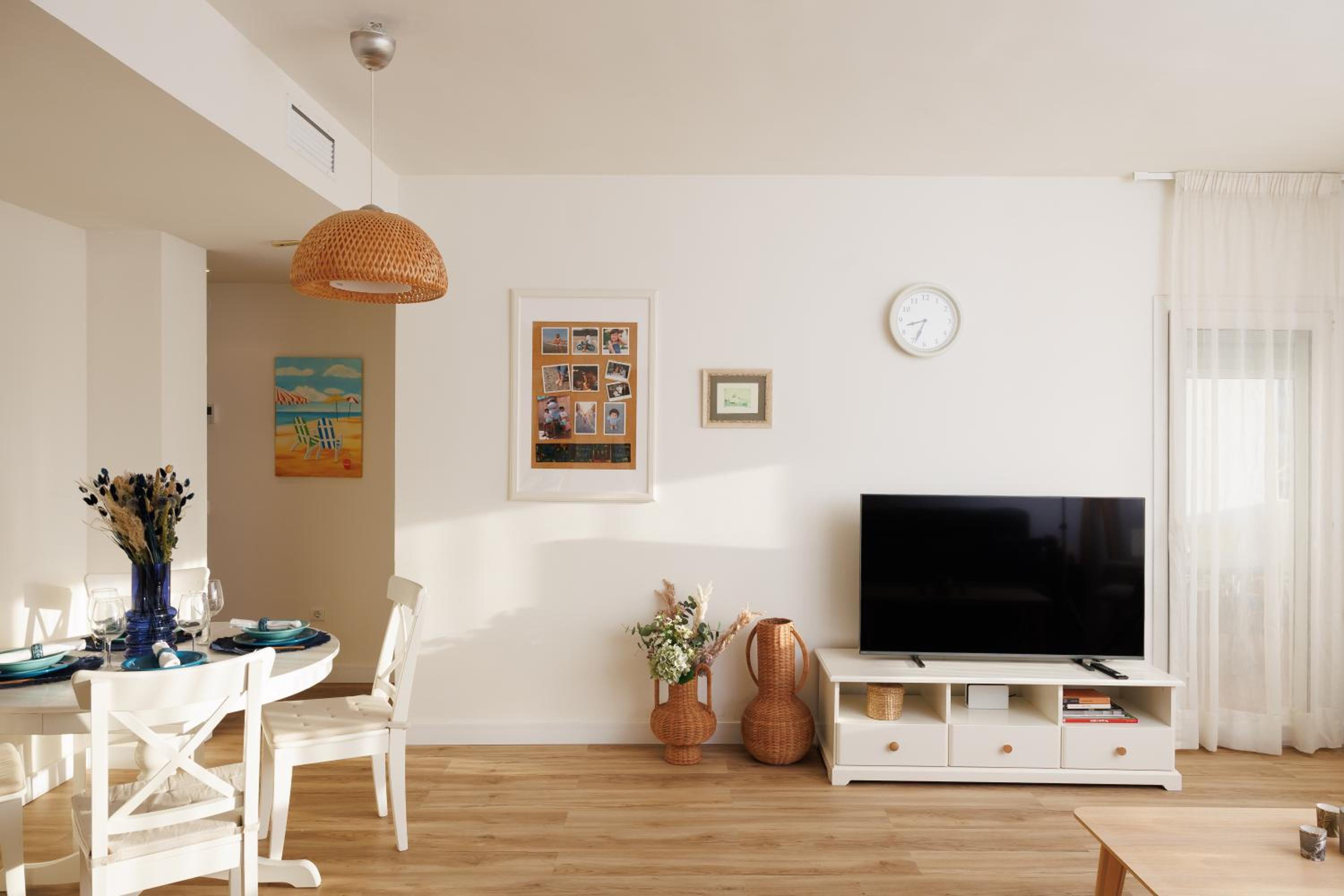 MARBELLA BANUS SUITES - Banus Playa Rocio Beachfront Complex