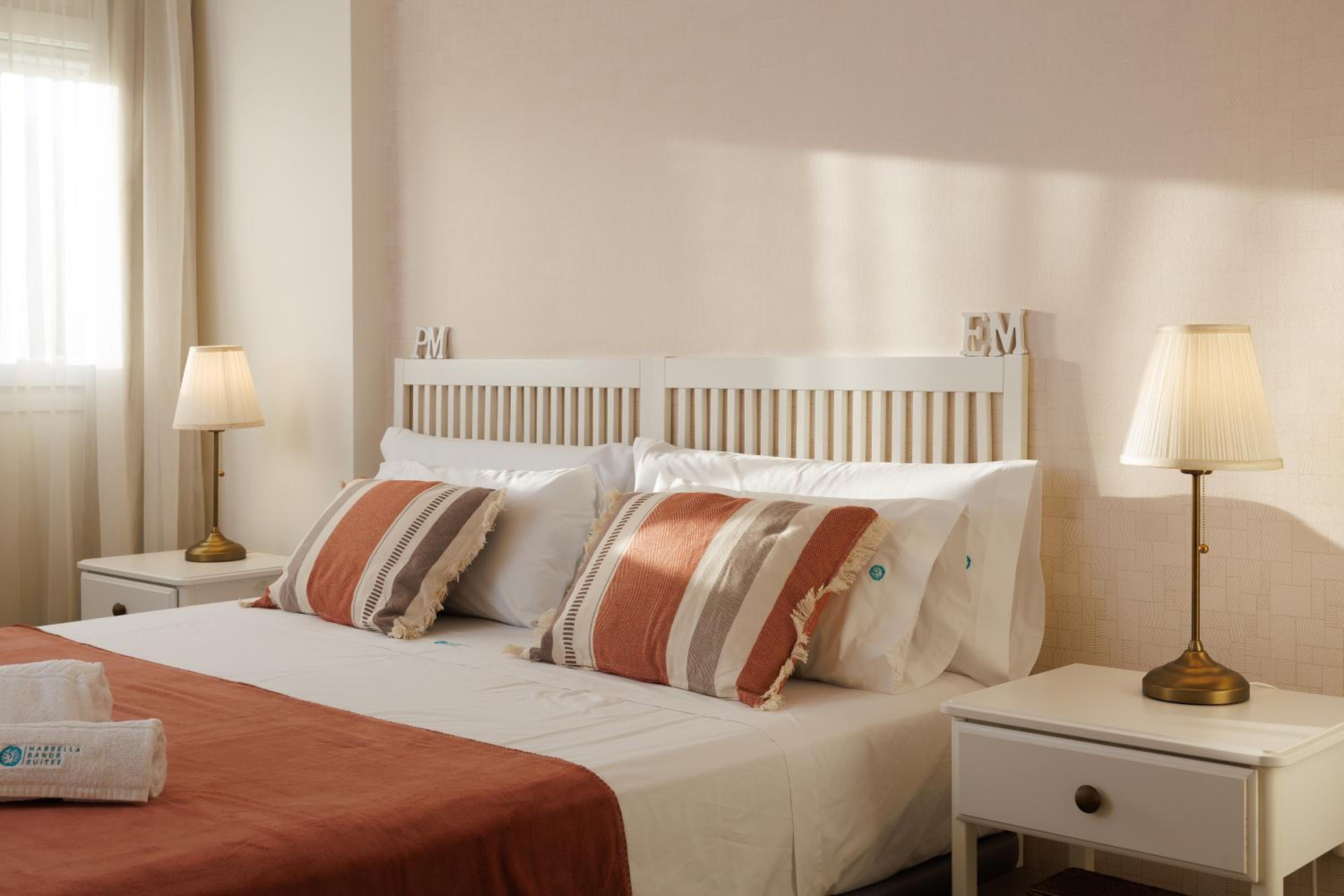 MARBELLA BANUS SUITES - Banus Playa Rocio Beachfront Complex