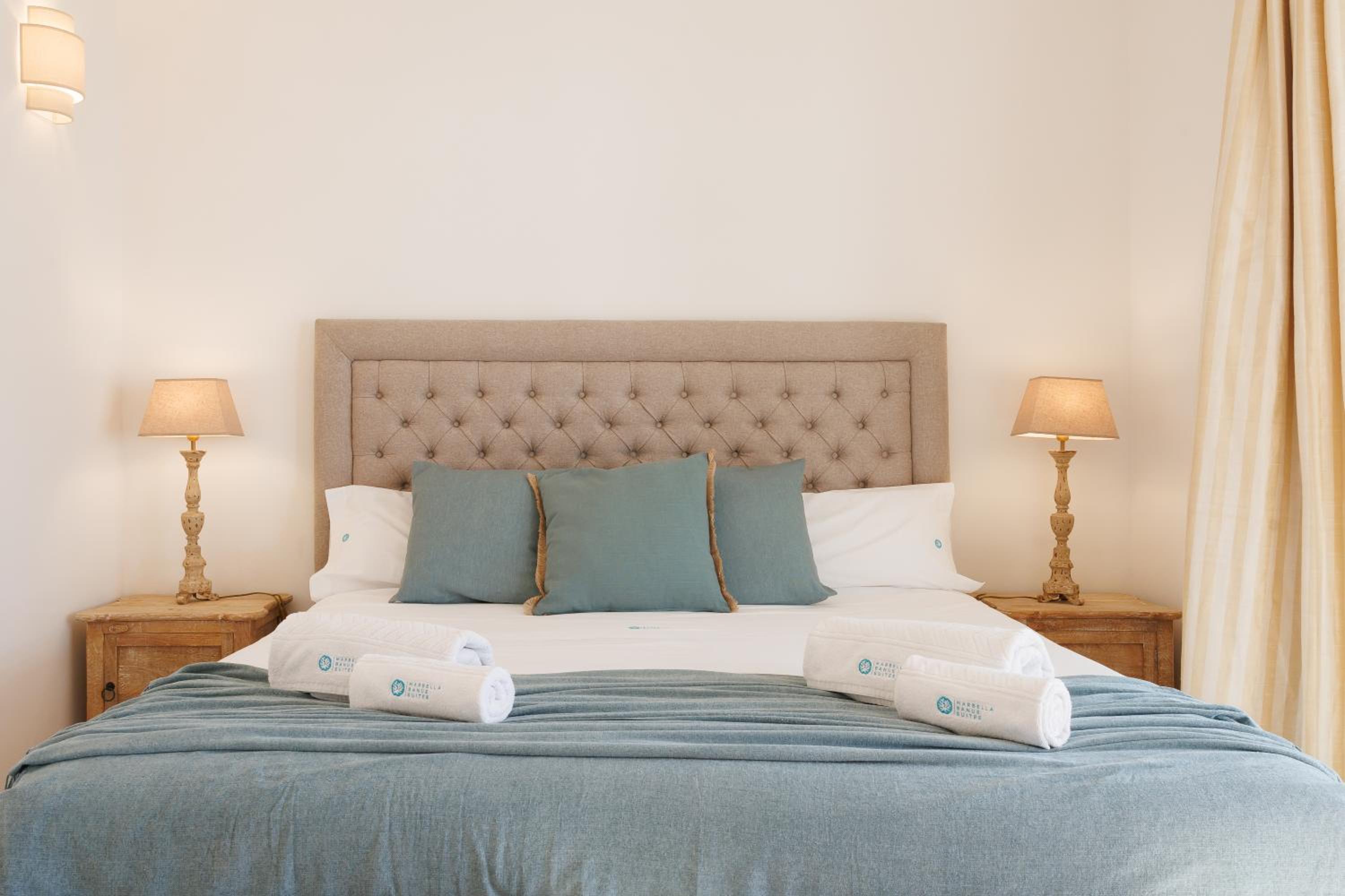 MARBELLA BANUS SUITES - Terrazas de Banus Garden Views