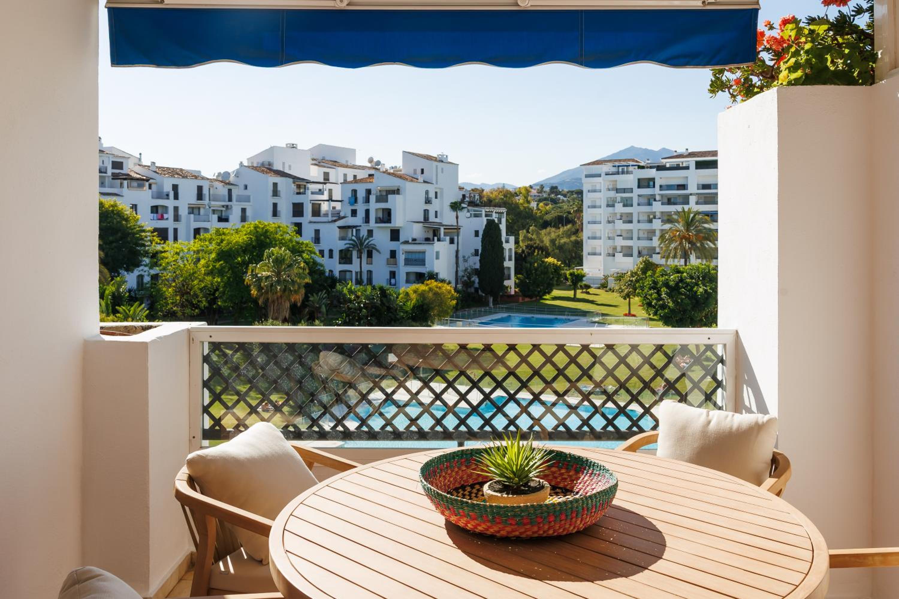 MARBELLA BANUS SUITES - Terrazas de Banus Garden Views