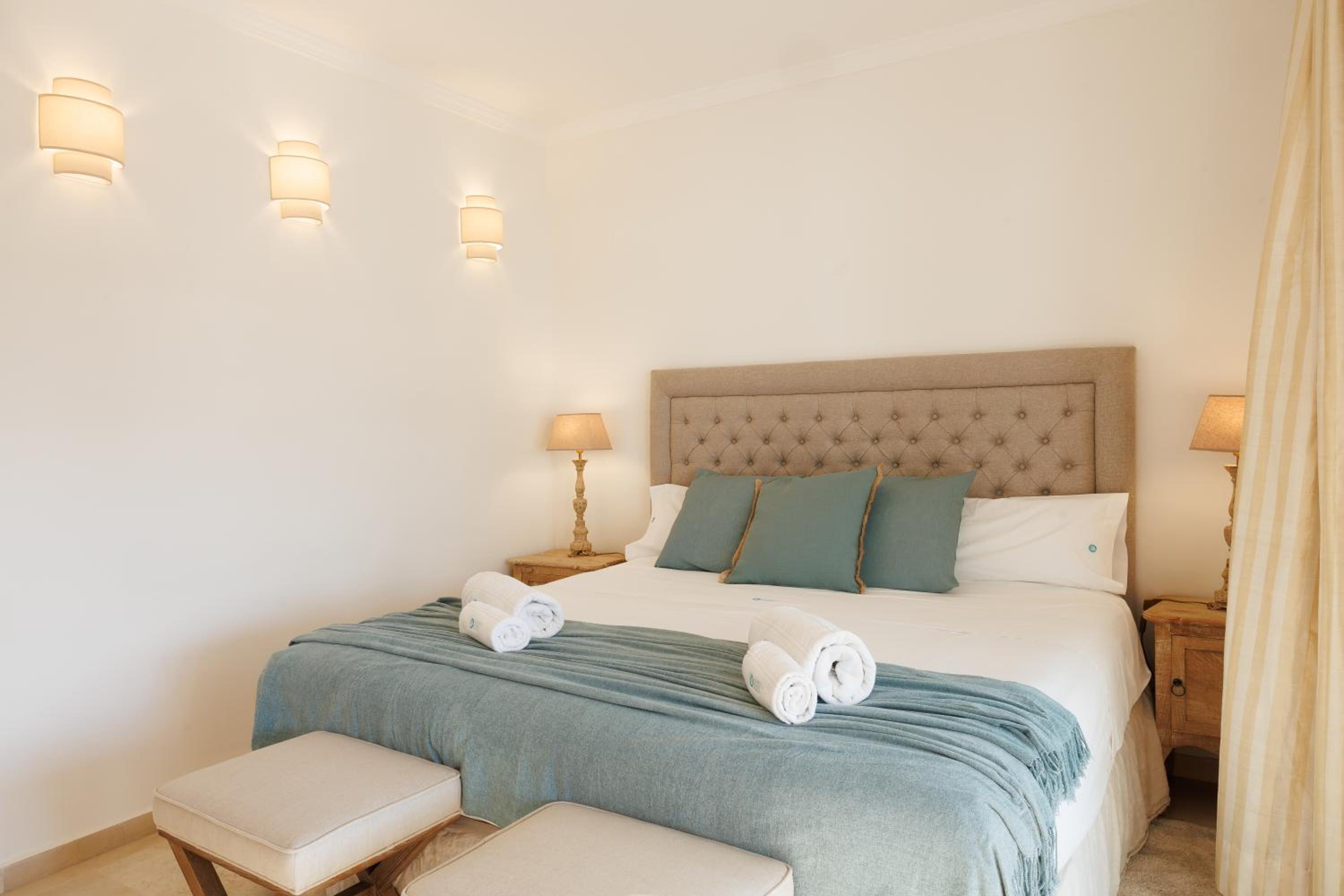 MARBELLA BANUS SUITES - Terrazas de Banus Garden Views