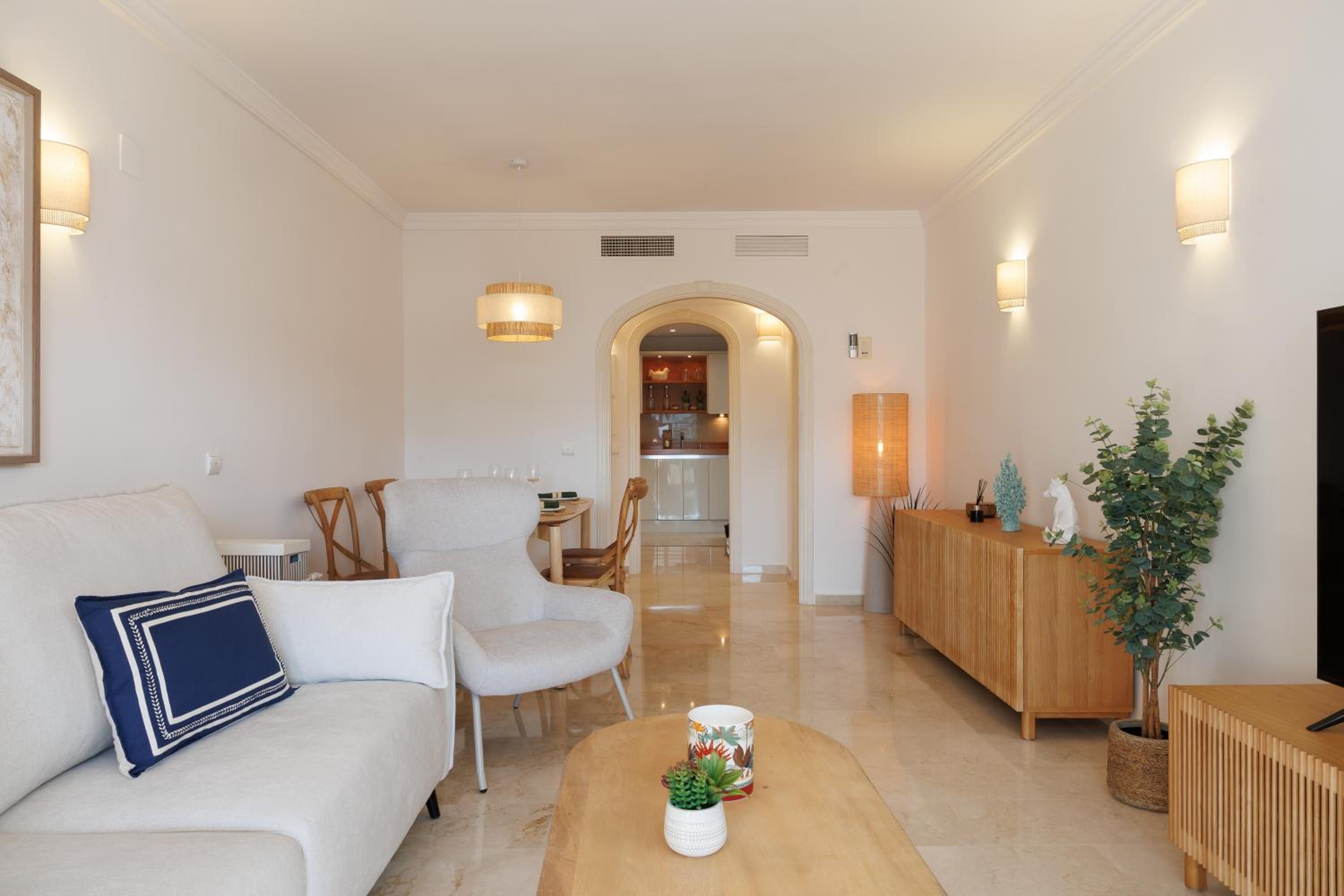 MARBELLA BANUS SUITES - Terrazas de Banus Garden Views