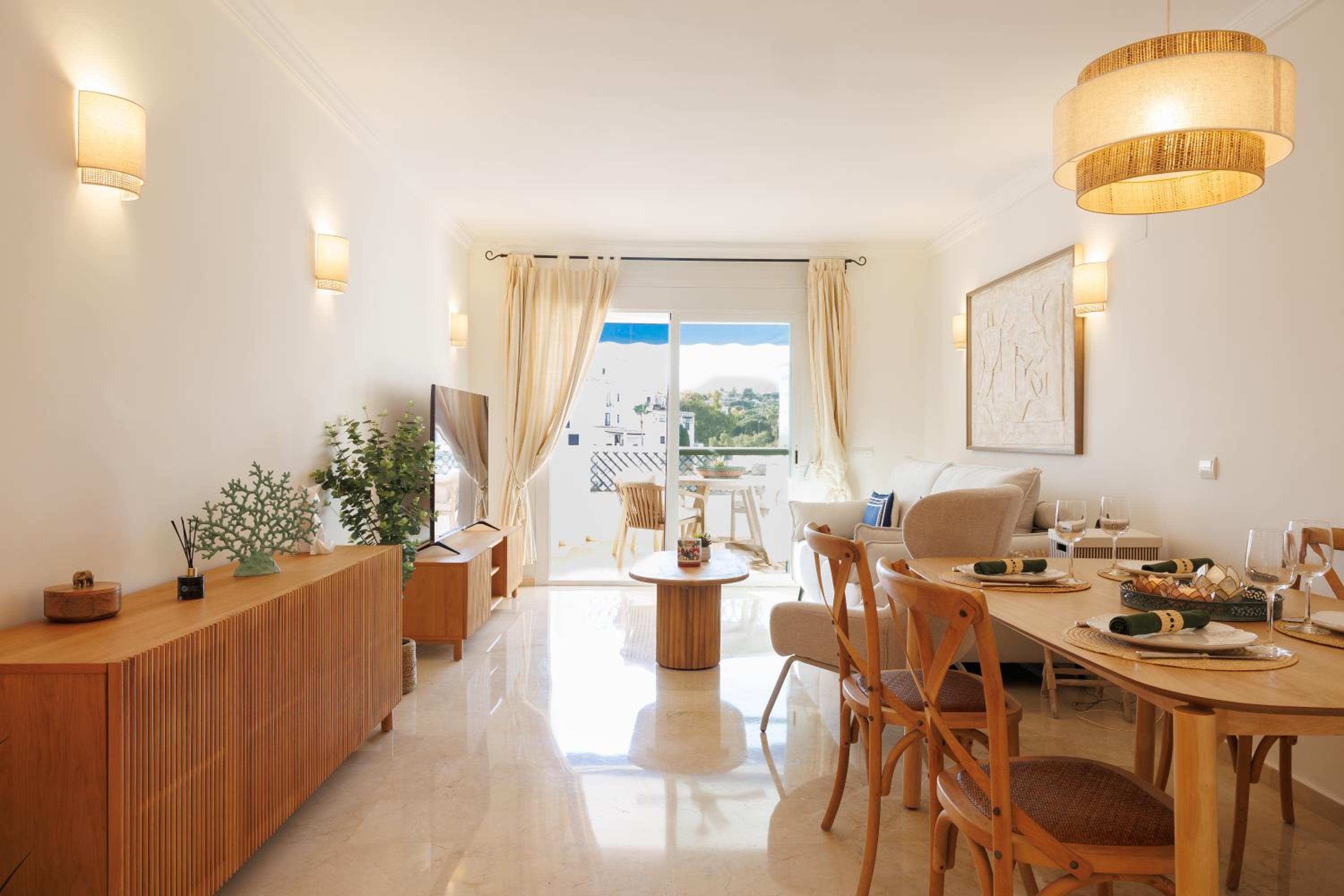 MARBELLA BANUS SUITES - Terrazas de Banus Garden Views