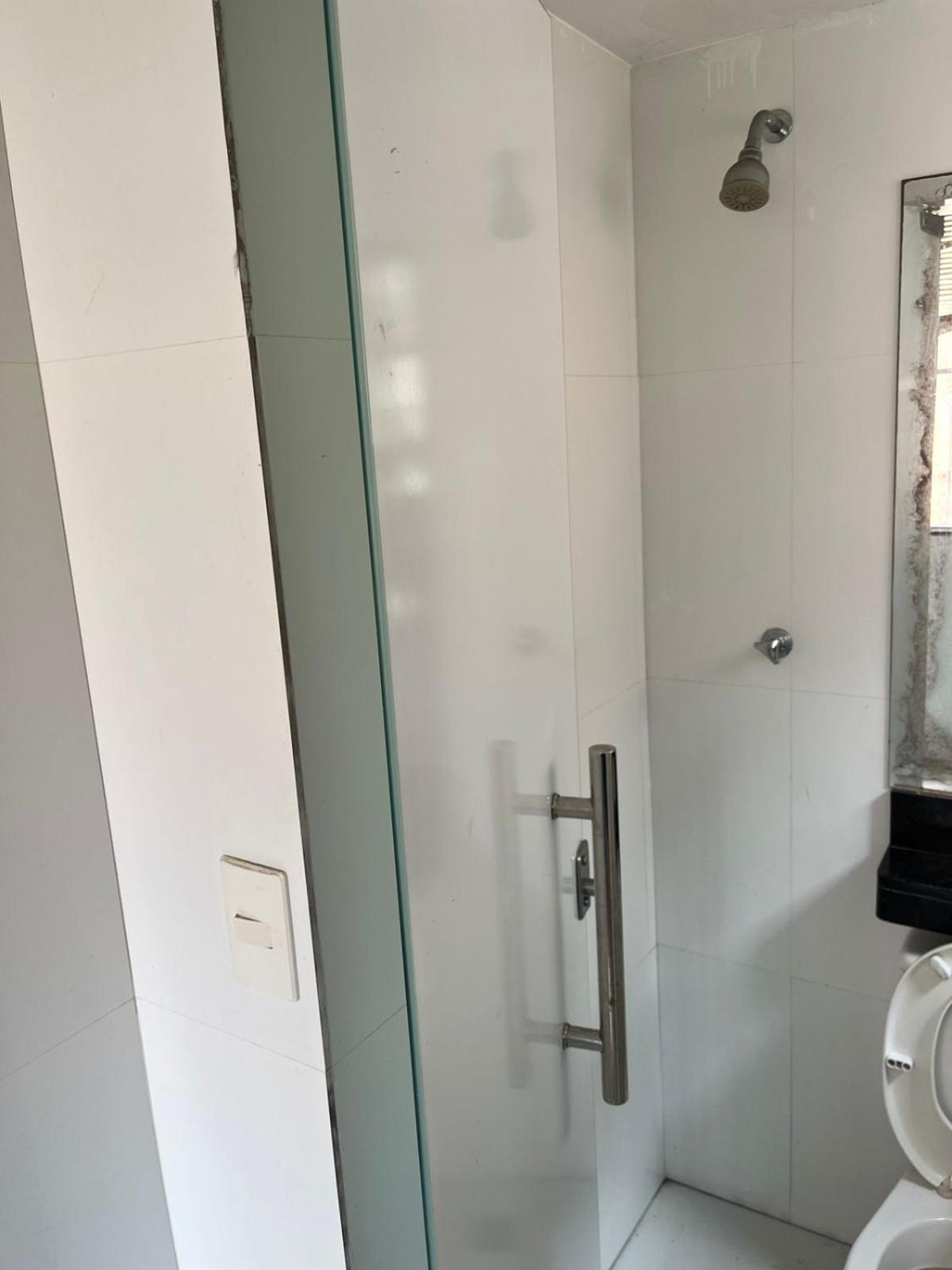 Apartamento moderno e bem localizado