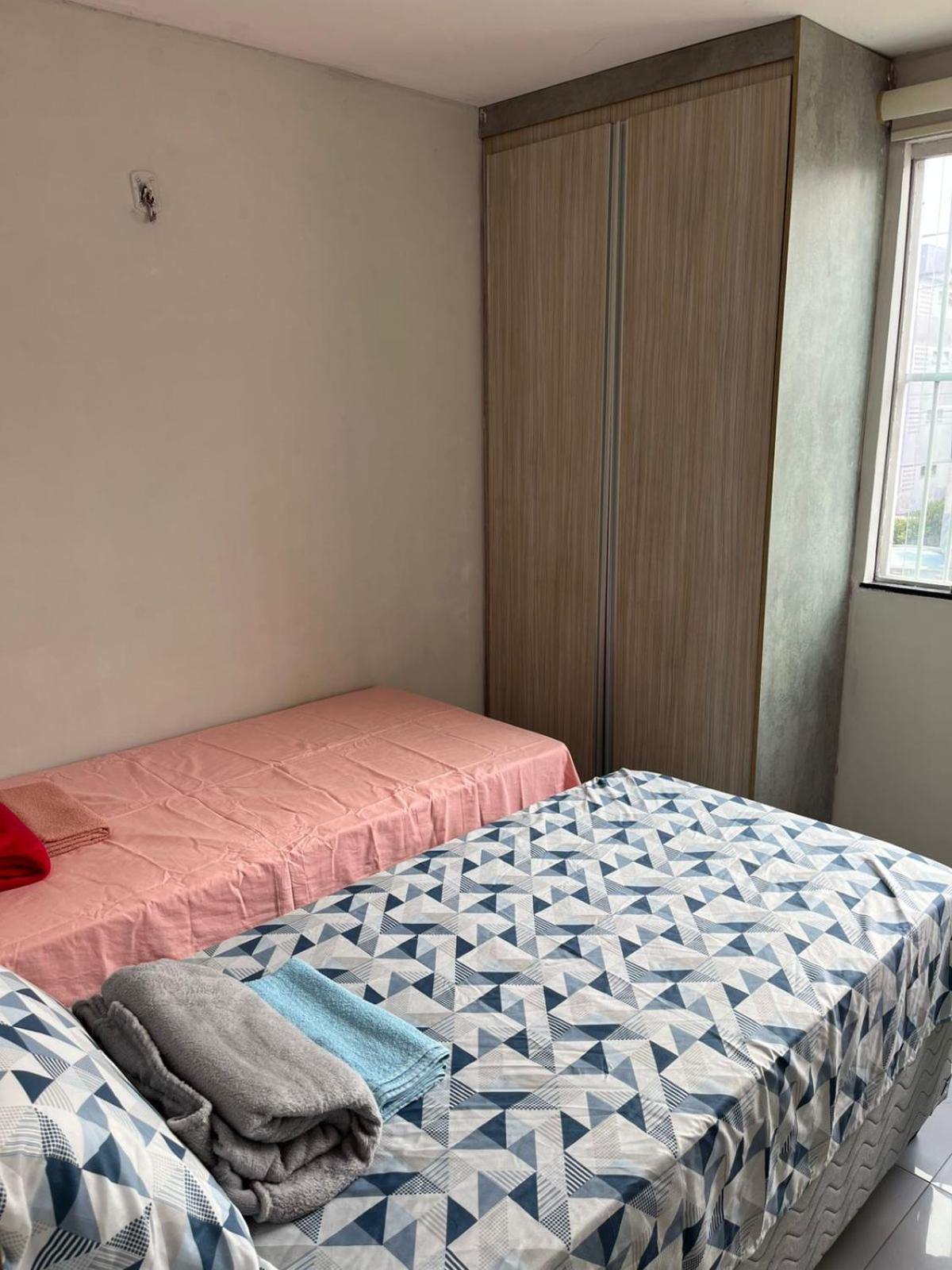 Apartamento moderno e bem localizado