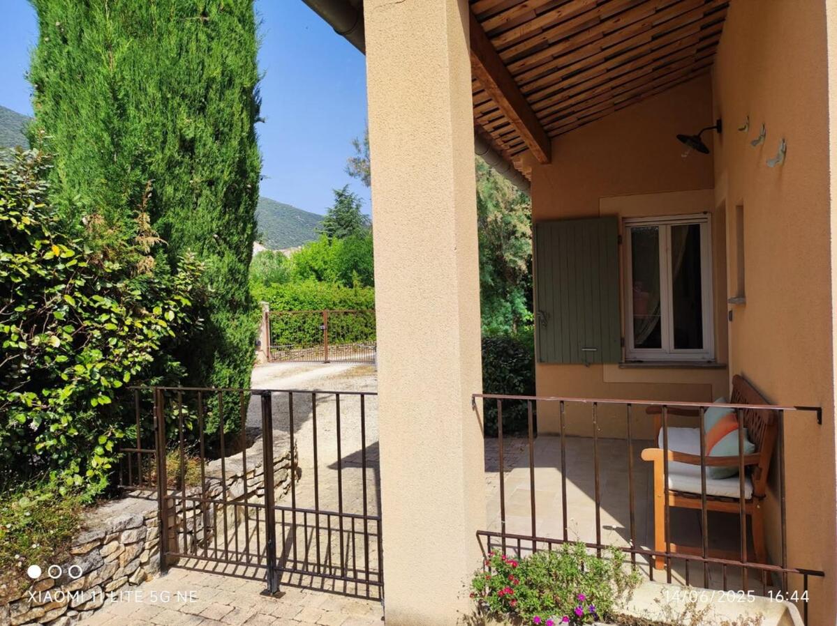 GITE AUX 4 SAISONS DU COLORADO PROVENÇAL - 3 ÉTOILES - Rustrel