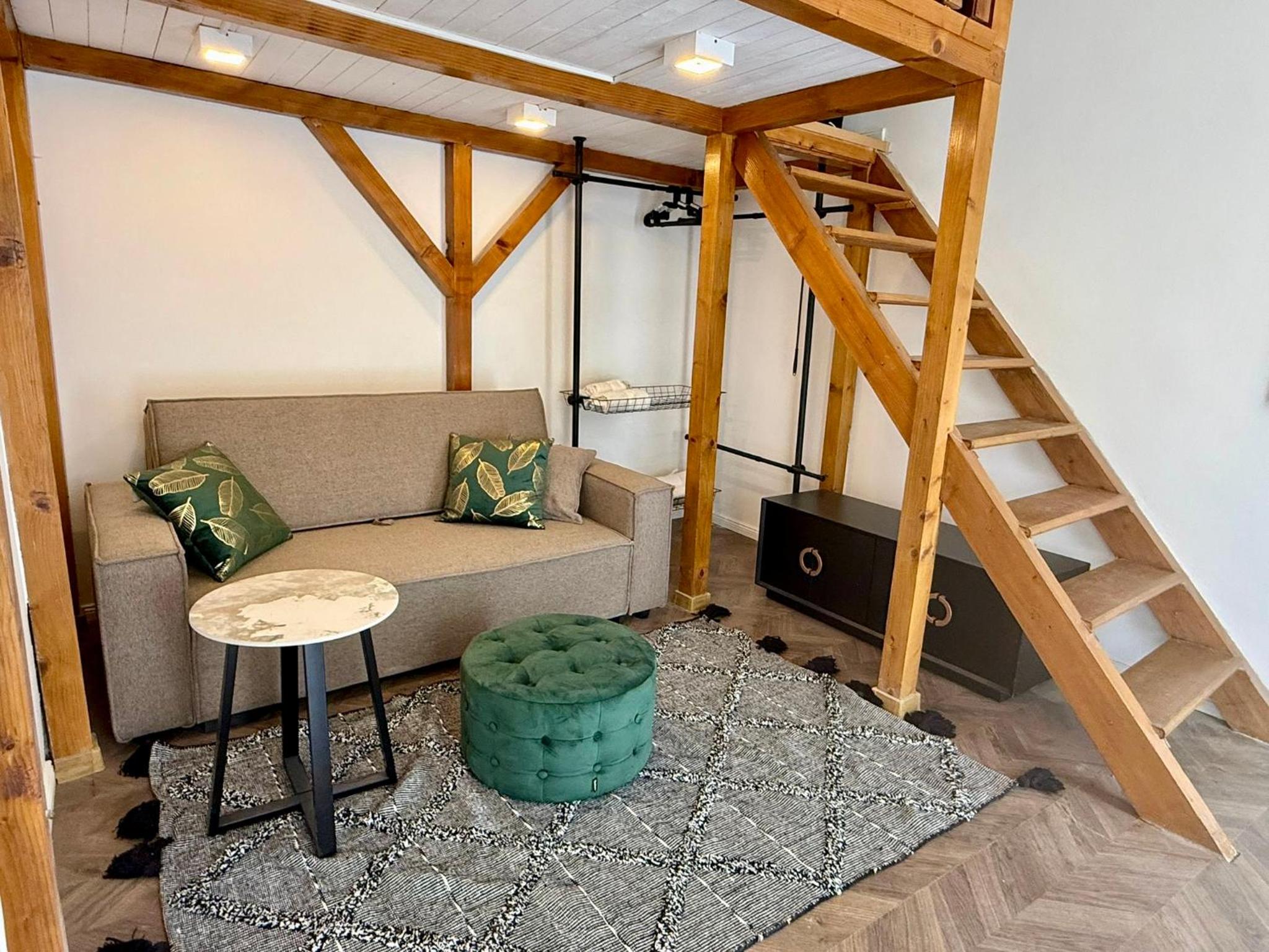 Gloriya Suite Downtown