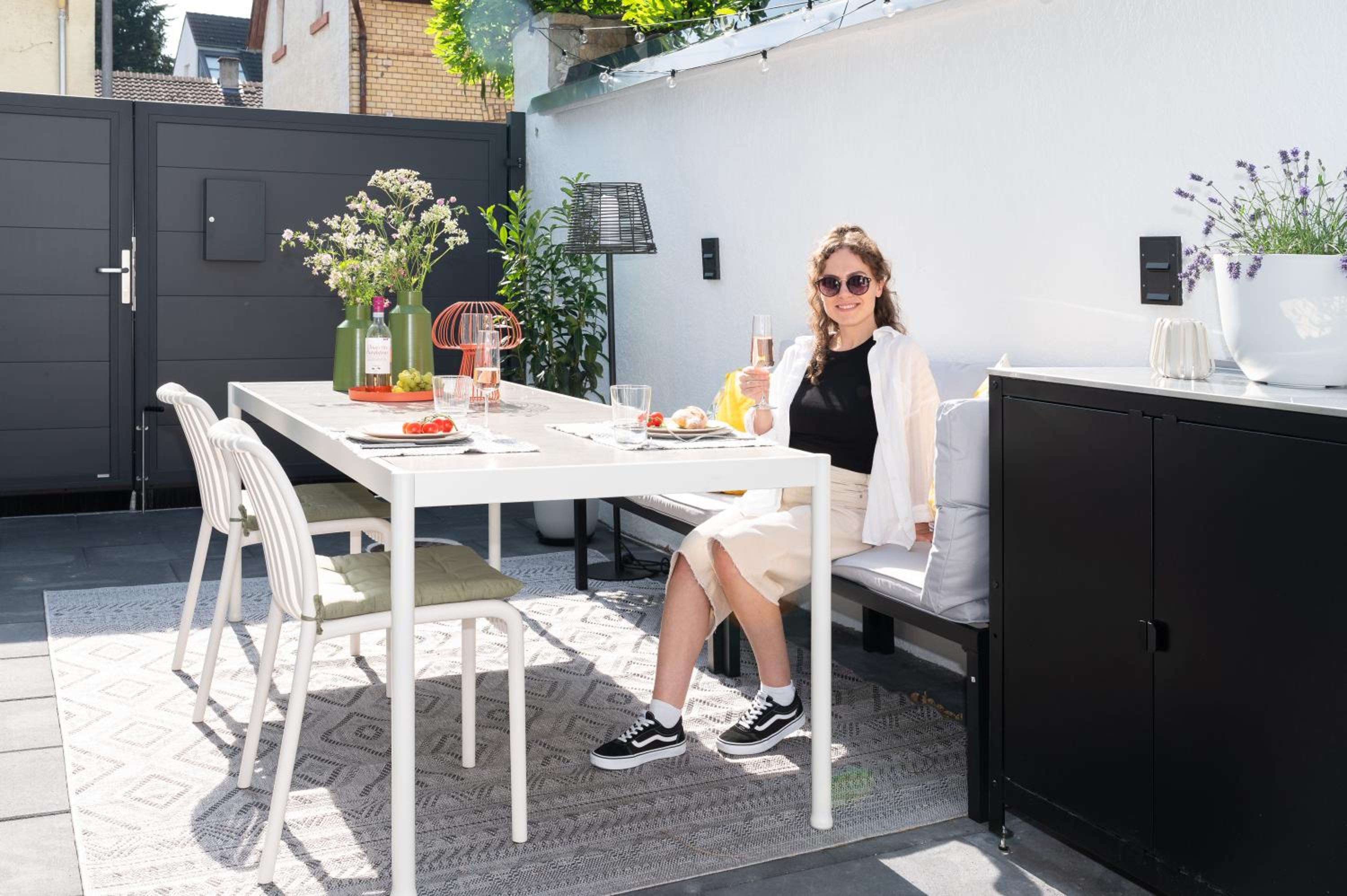 HOUSE 756 MAINZ - DESIGN-FERIENHAUS, 4 Schlafzimmer, 3 Bäder, SAUNA & Kamin