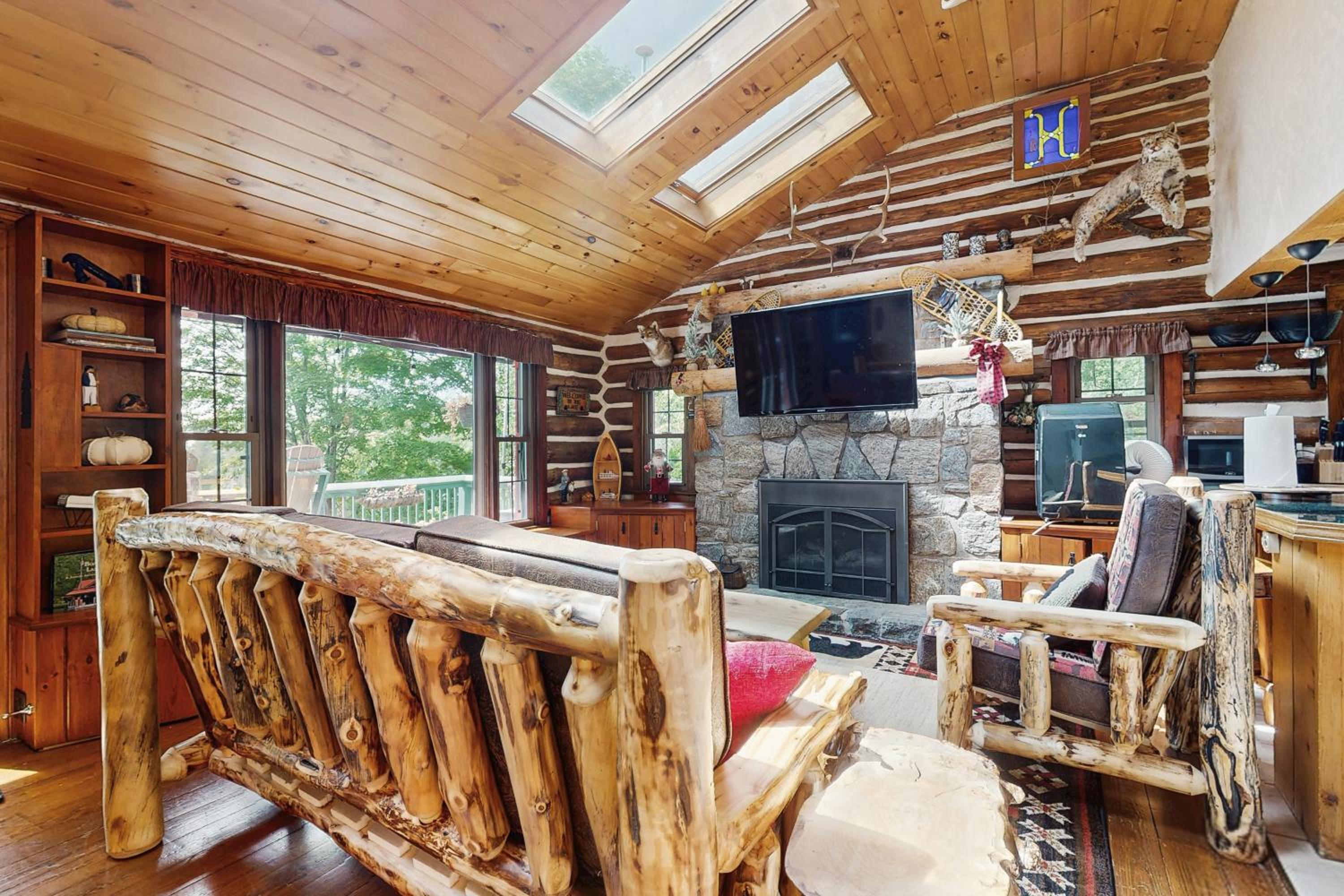 Mtn-View Family Cabin! 9 Mi to Lake George Village