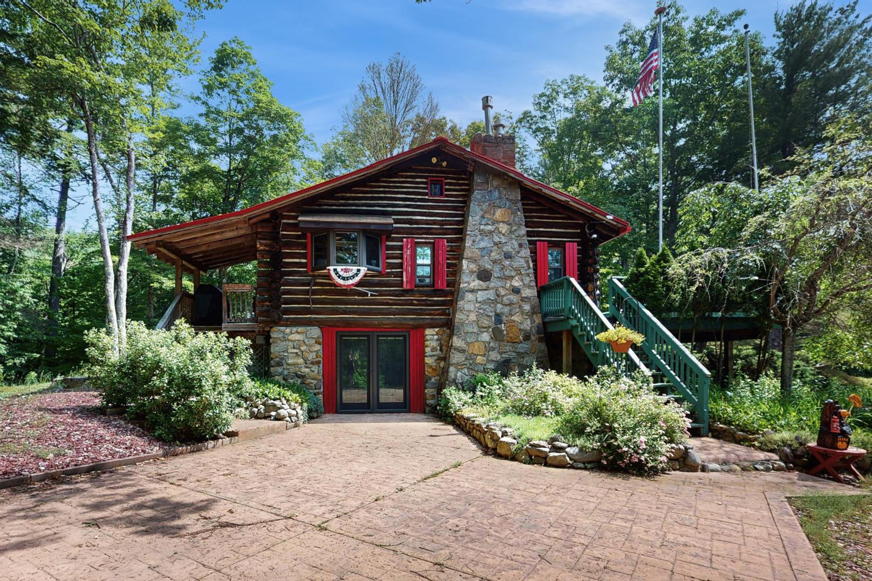 Mtn-View Family Cabin! 9 Mi to Lake George Village