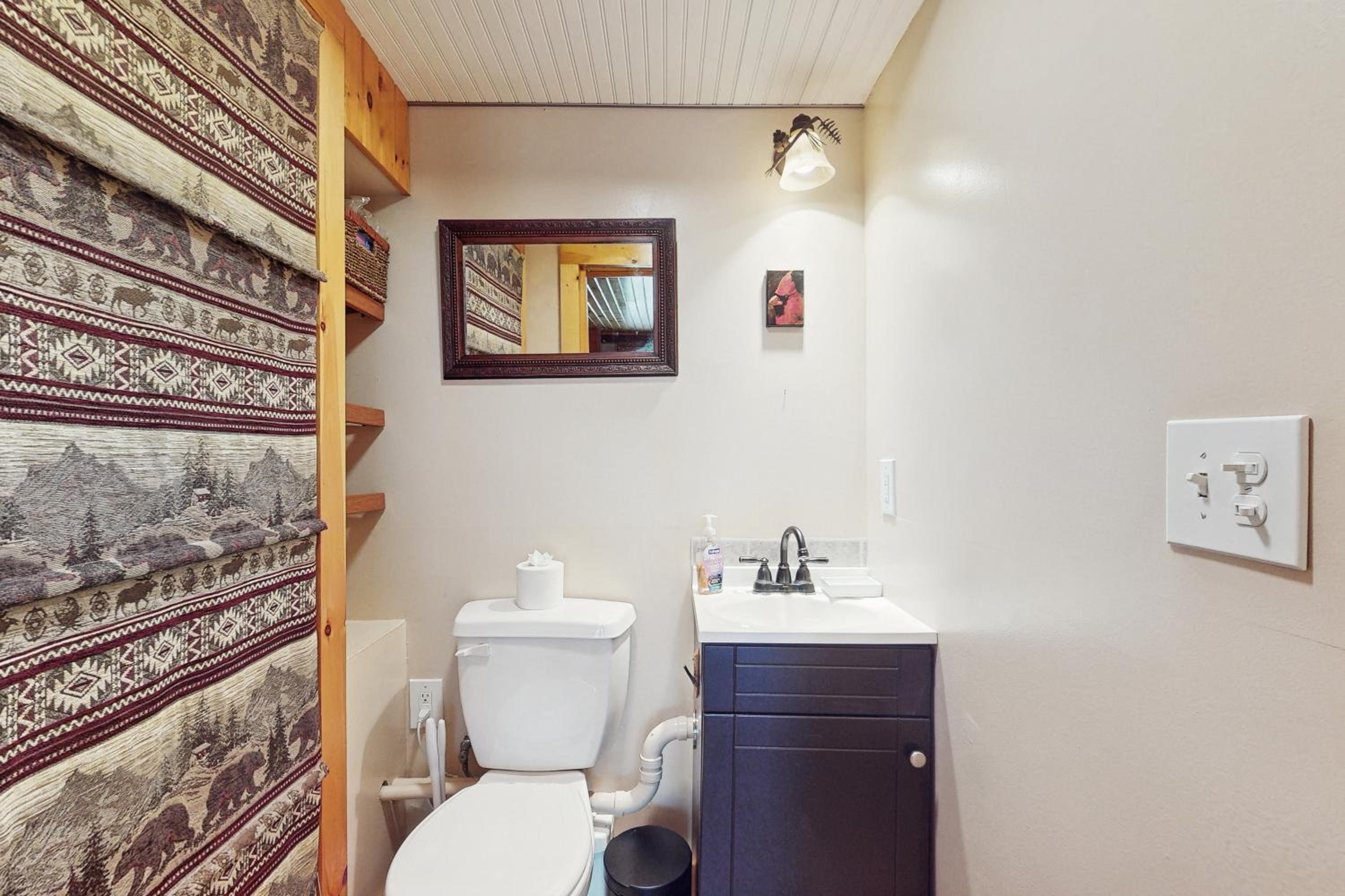 Mtn-View Family Cabin! 9 Mi to Lake George Village