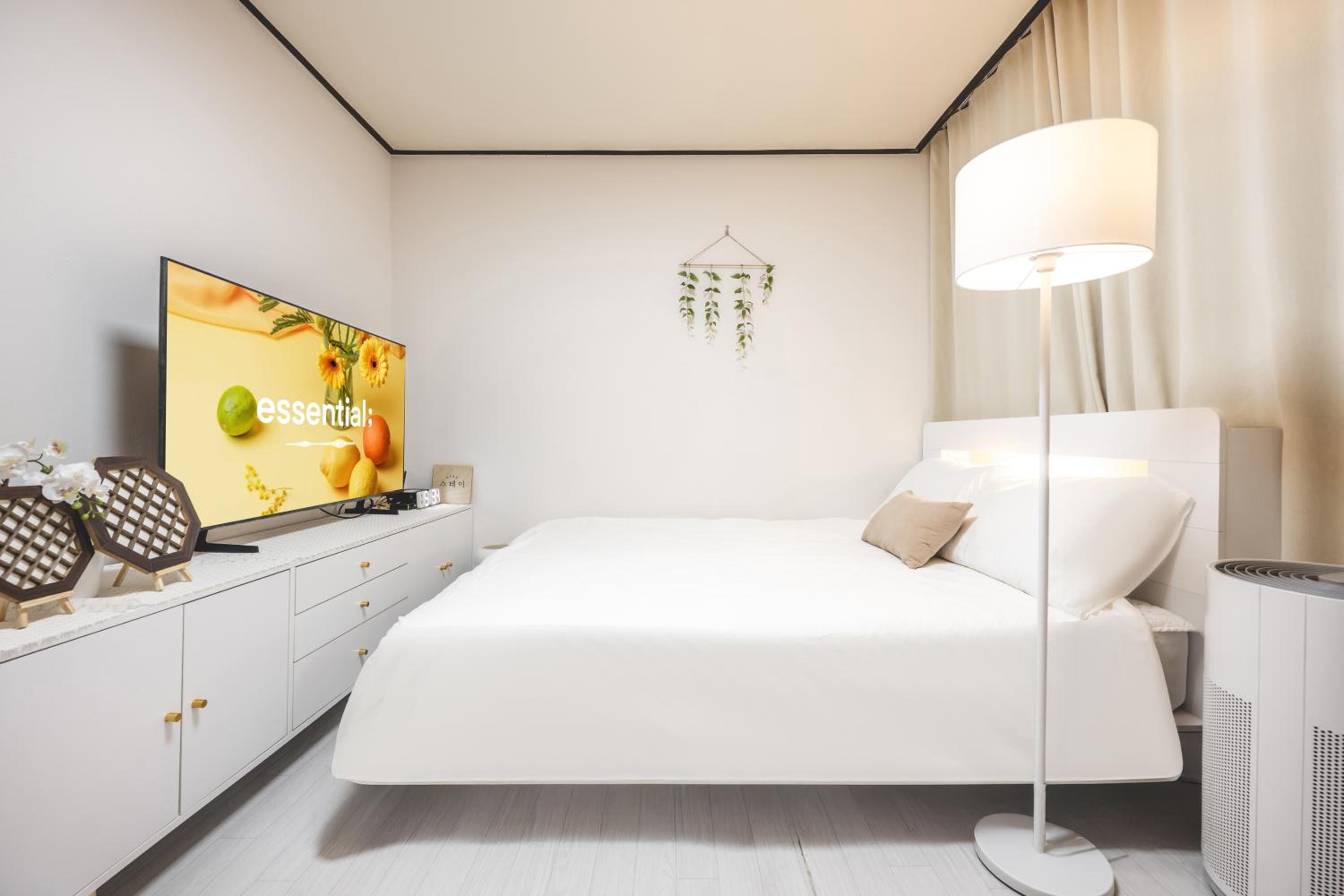 스테이 Stay - Bright Cozy House Seoul Local Stay