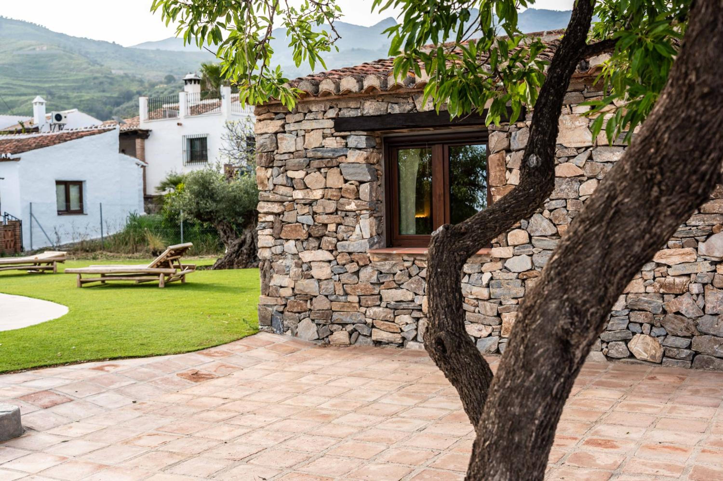RentitSpain Cortijo Rural Fandango 3 piscina y Montañas