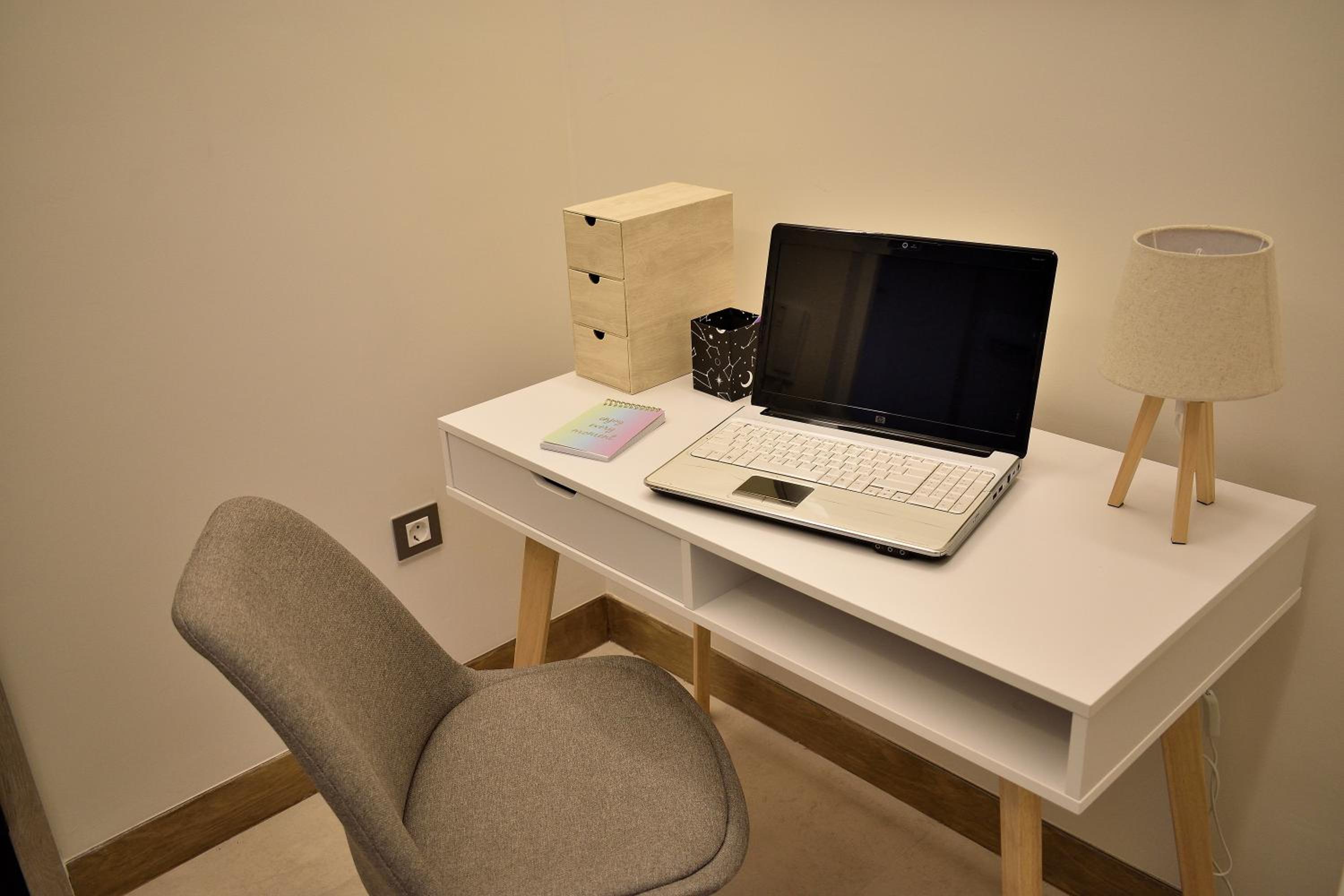 Philon's City Retreat - Near Athens Center