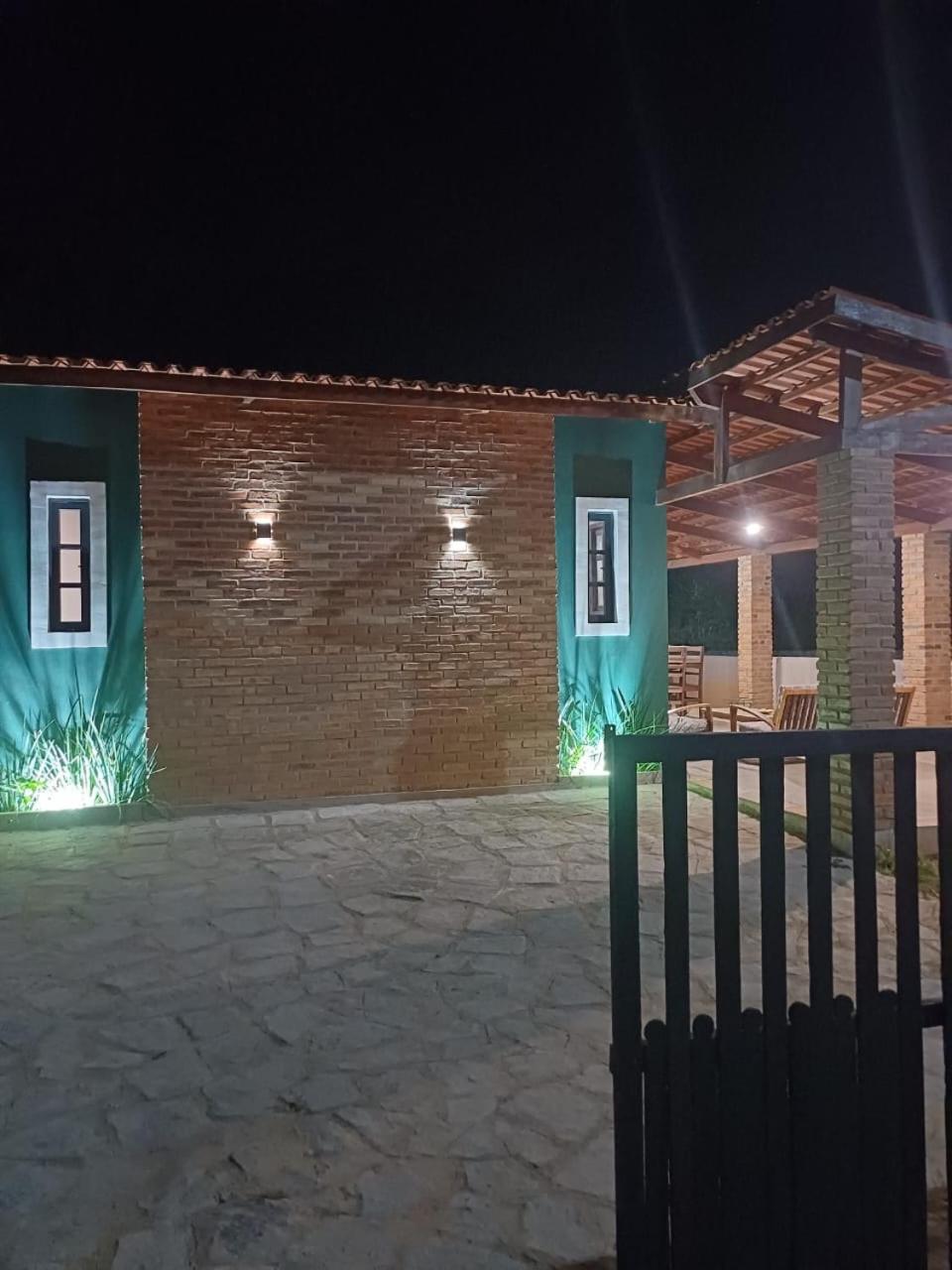 Areia Green