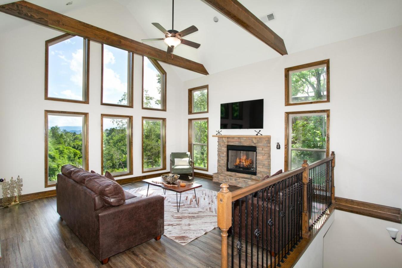 Smokeys Summit Epic View Hot Tub Fireplace