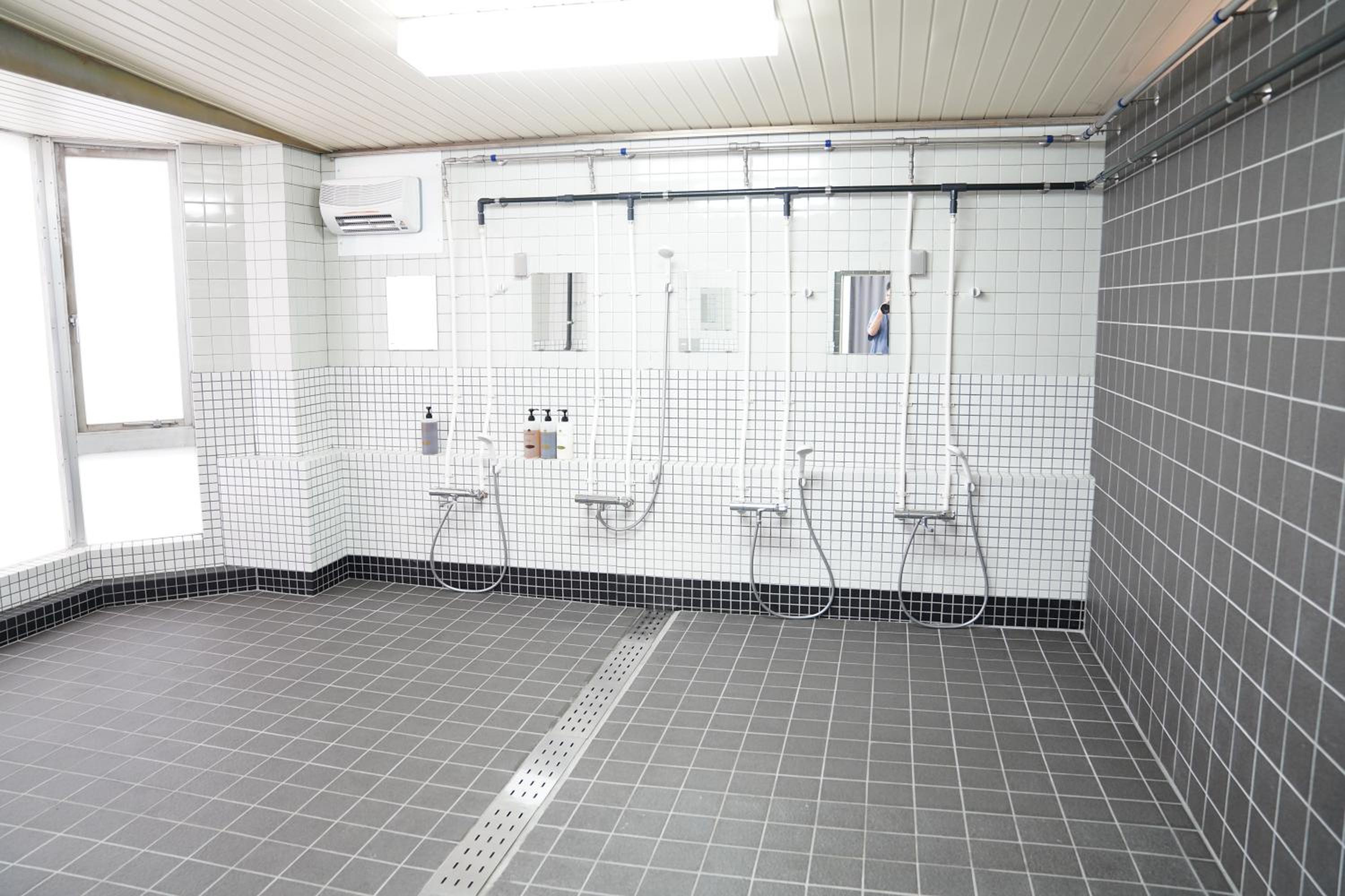 心斎橋難波関空直通Japanese Room Ambers Hostel