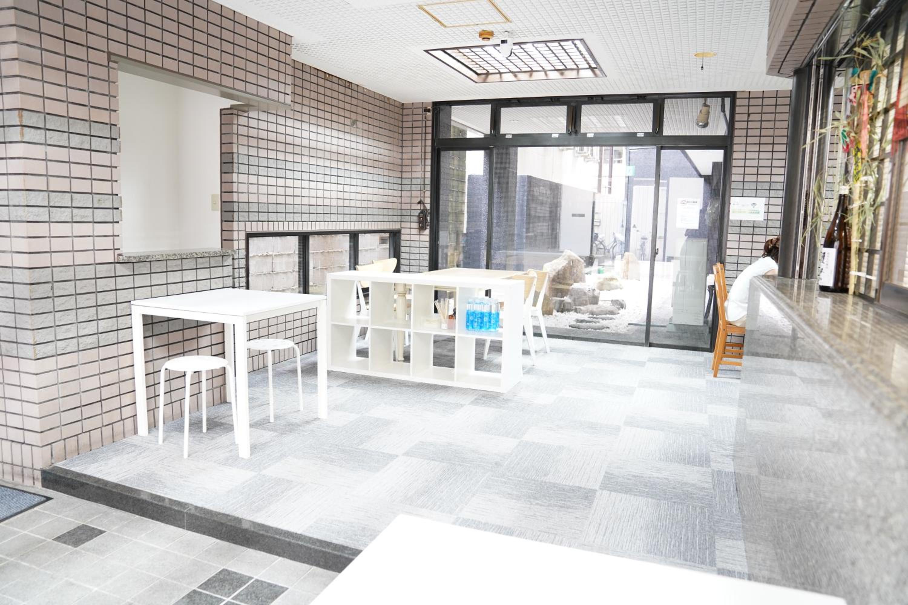 心斎橋難波関空直通Japanese Room Ambers Hostel