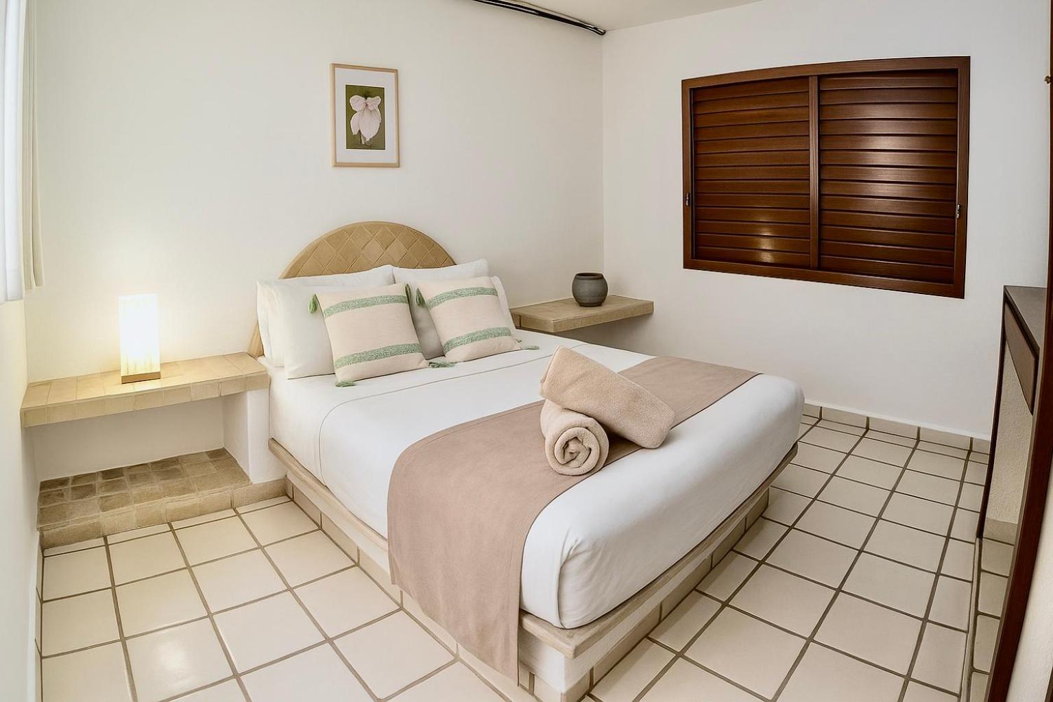 Amazing Complex Near 5th Avenue by Andiani Travel