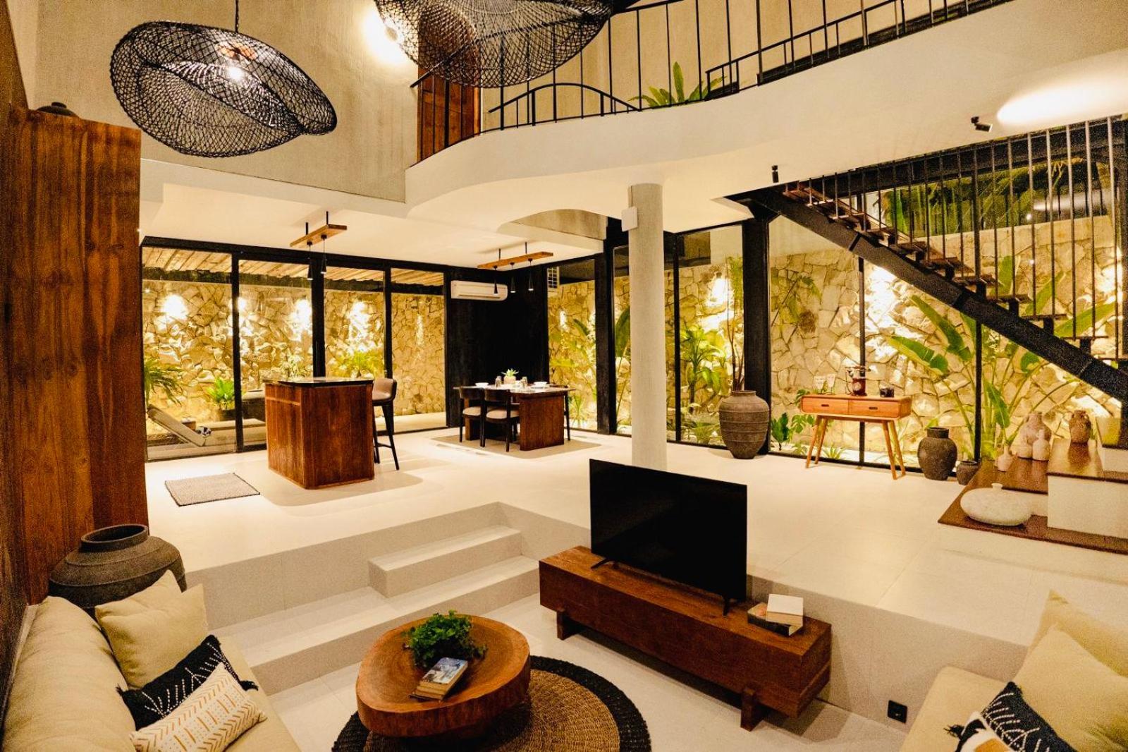 Villa KHAYU Seminyak Cozy 2BR Villa - Only 900 Meters to the Beach