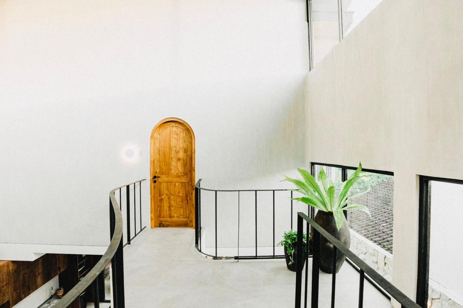 Villa KHAYU Seminyak Cozy 2BR Villa - Only 900 Meters to the Beach