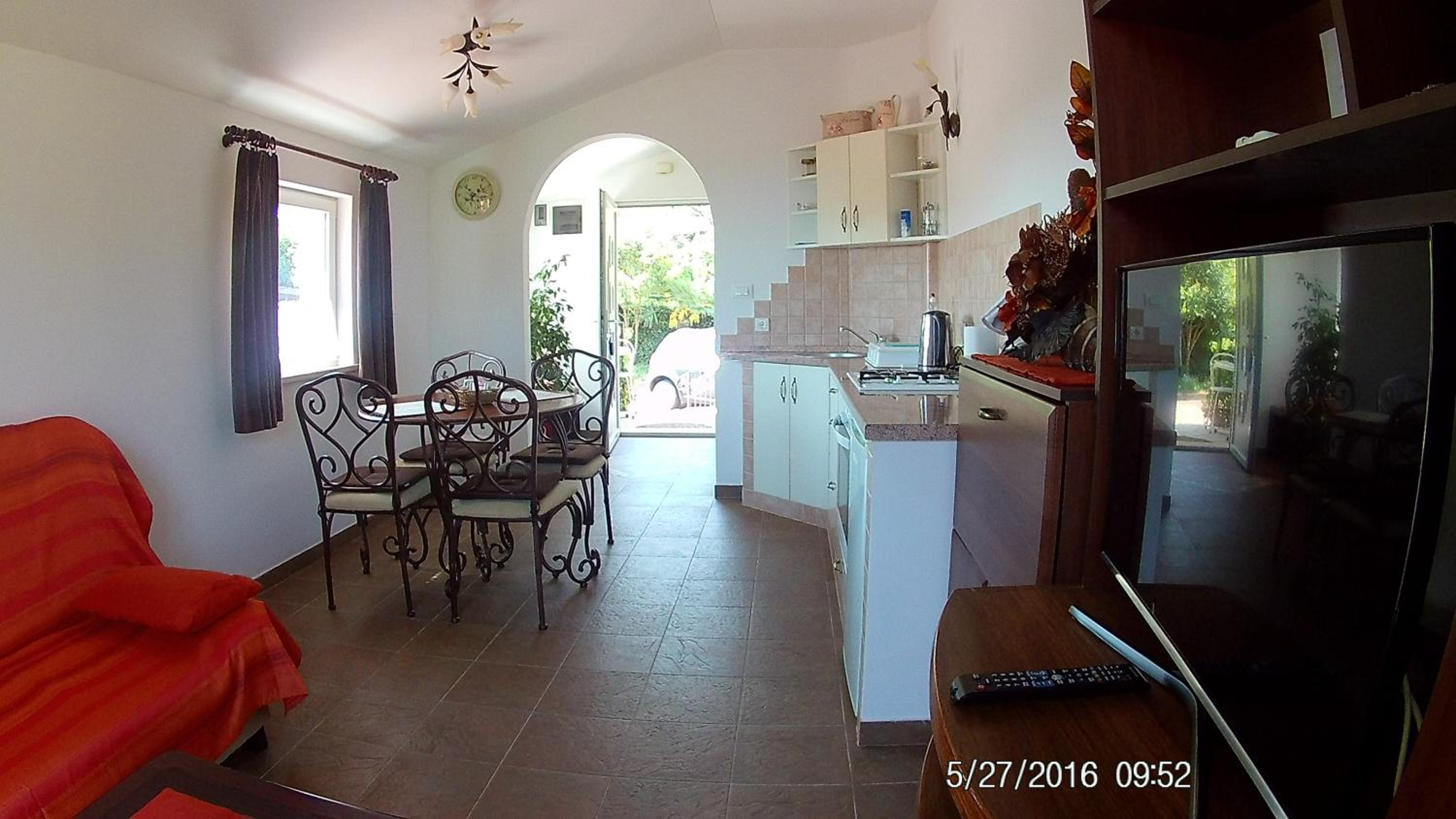 Photo 35