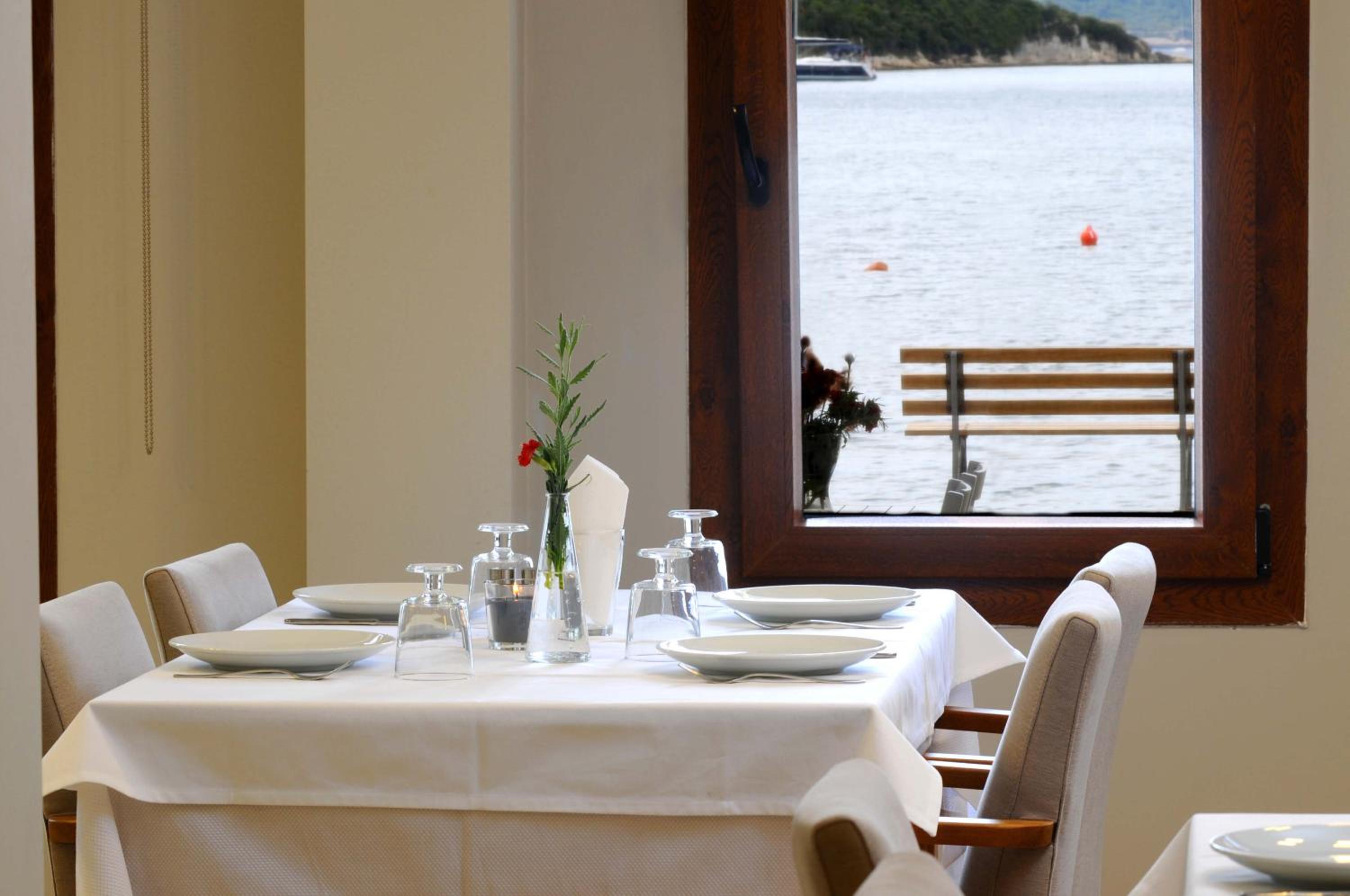 Teos Lodge Pansiyon