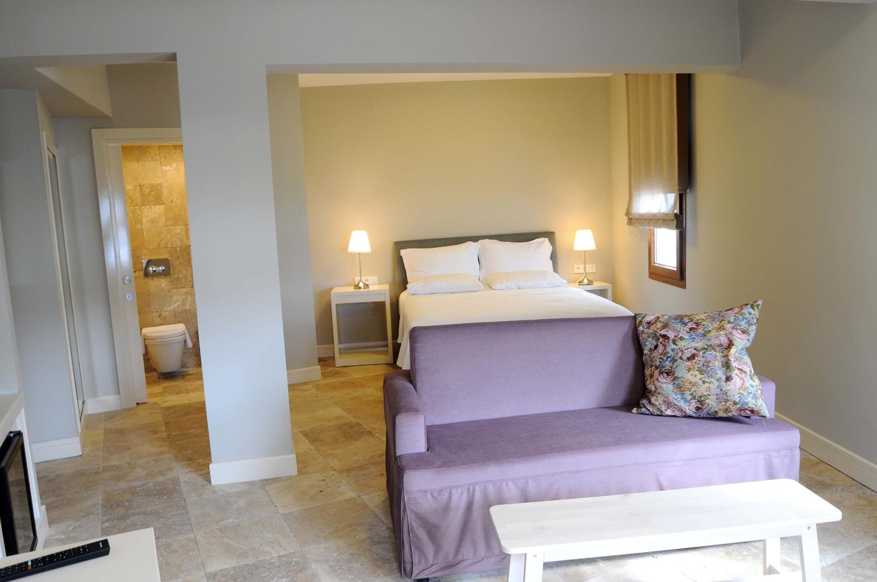 Teos Lodge Pansiyon